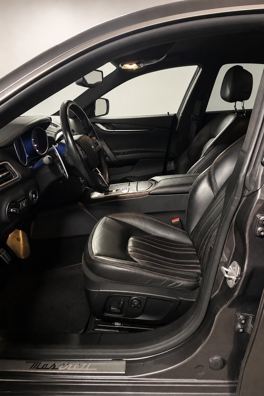 MASERATI Ghibli S Q4 3.0 V6 Automatica-image-9