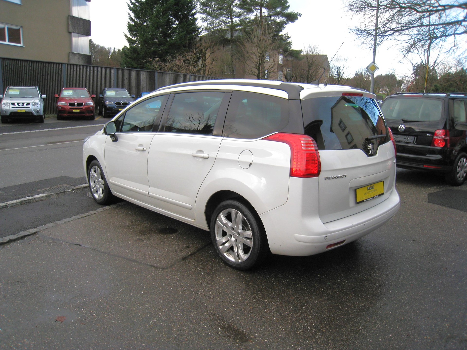 PEUGEOT 5008 2.0 HDI Sport Pack Automatic-image-5