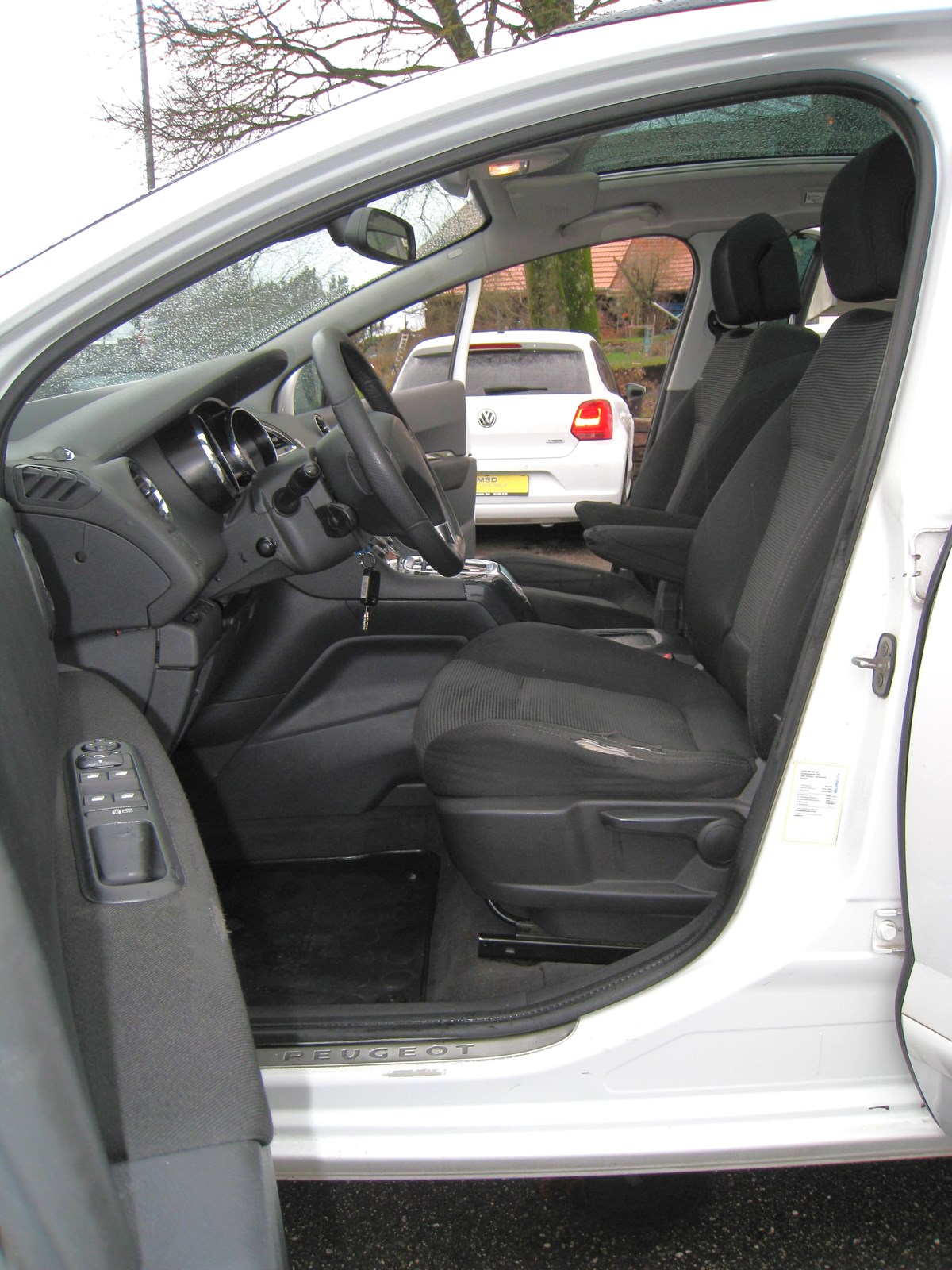 PEUGEOT 5008 2.0 HDI Sport Pack Automatic-image-10