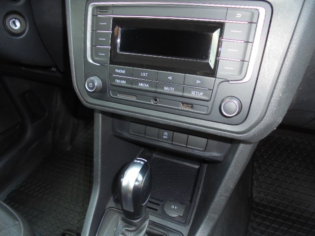 VW Caddy 2.0TDI BlueMotion Technology DSG-image-10
