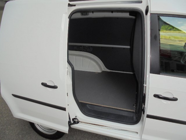 VW Caddy 2.0TDI BlueMotion Technology DSG-image-11