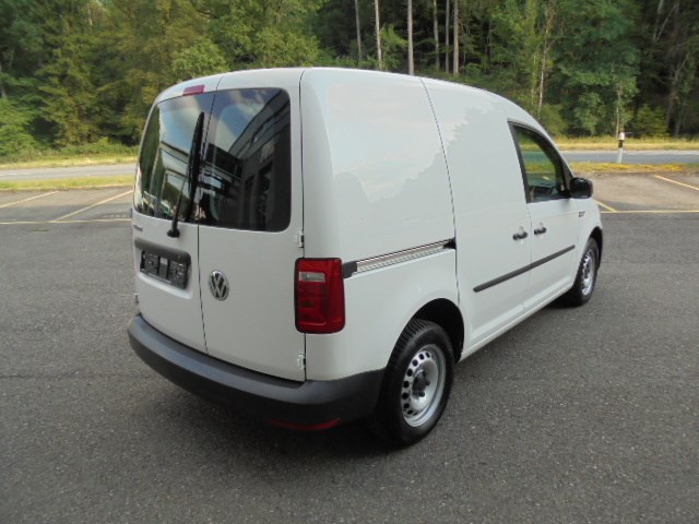 VW Caddy 2.0TDI BlueMotion Technology DSG-image-3