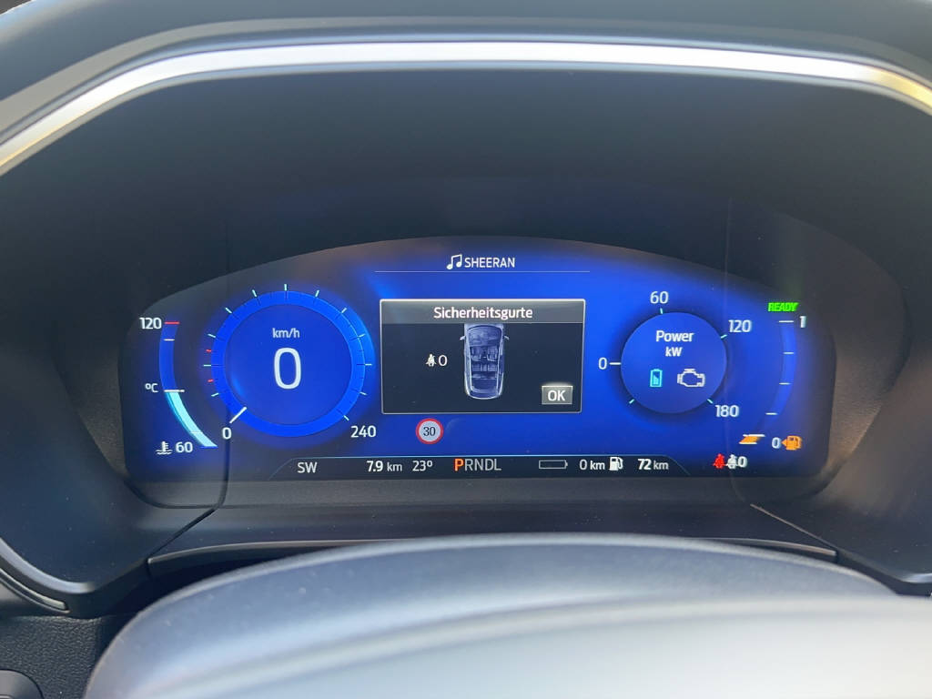FORD Kuga 2.5 Plug-in Hybrid Vignale-image-13