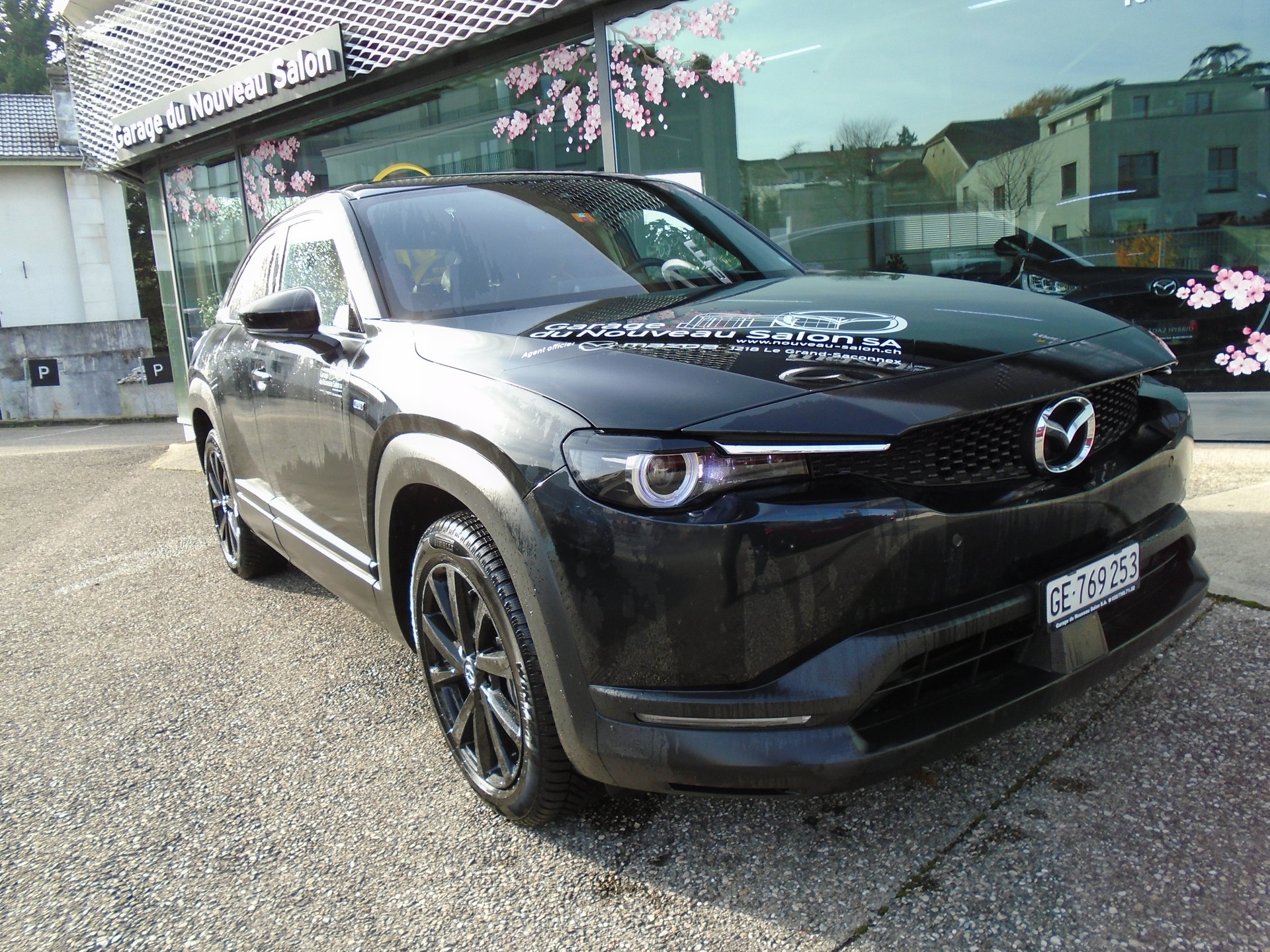 MAZDA MX-30 e-Skyactiv Advantage-image-9