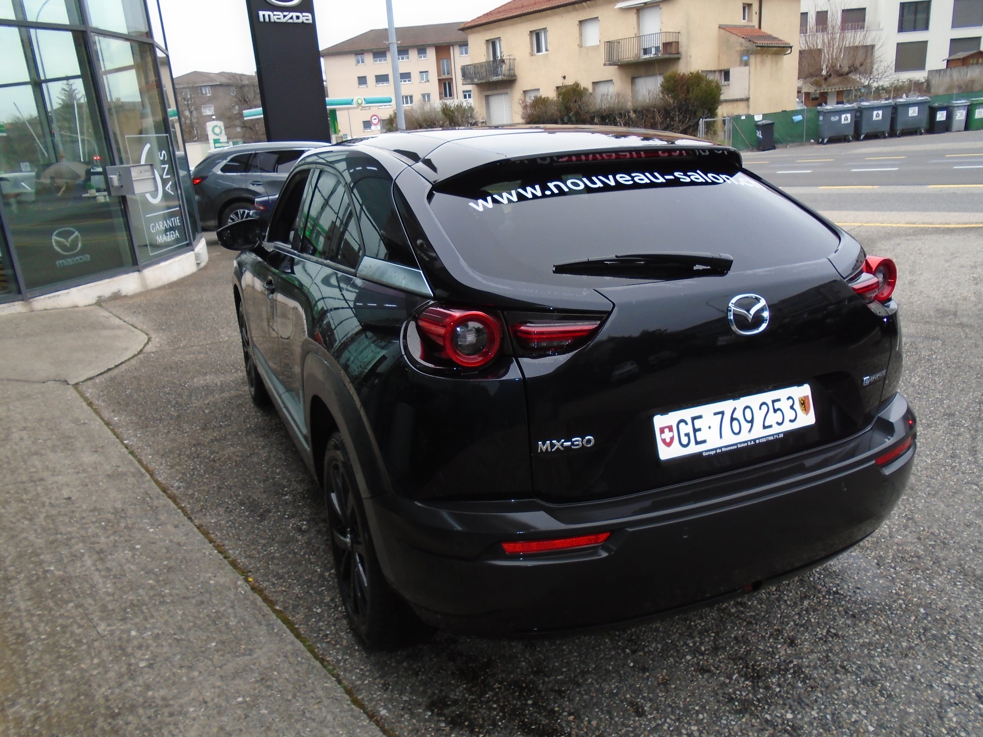 MAZDA MX-30 e-Skyactiv Advantage-image-4