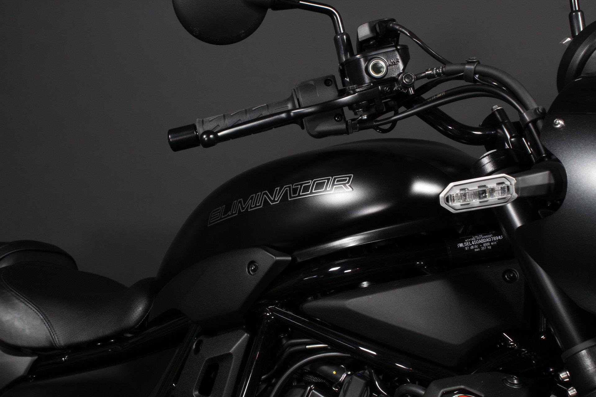 KAWASAKI Eliminator 500 SE-showroom-element-3