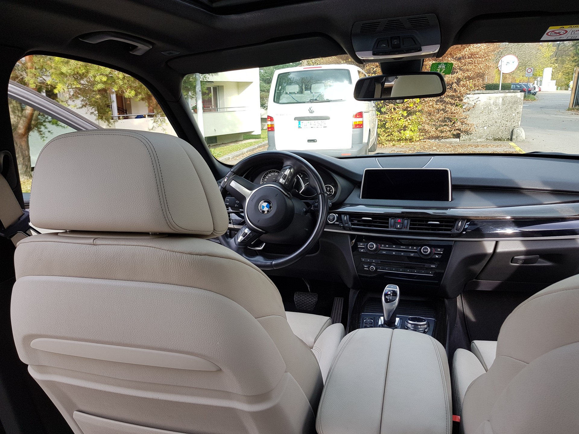 BMW X5 xDrive M50d Steptronic-image-3