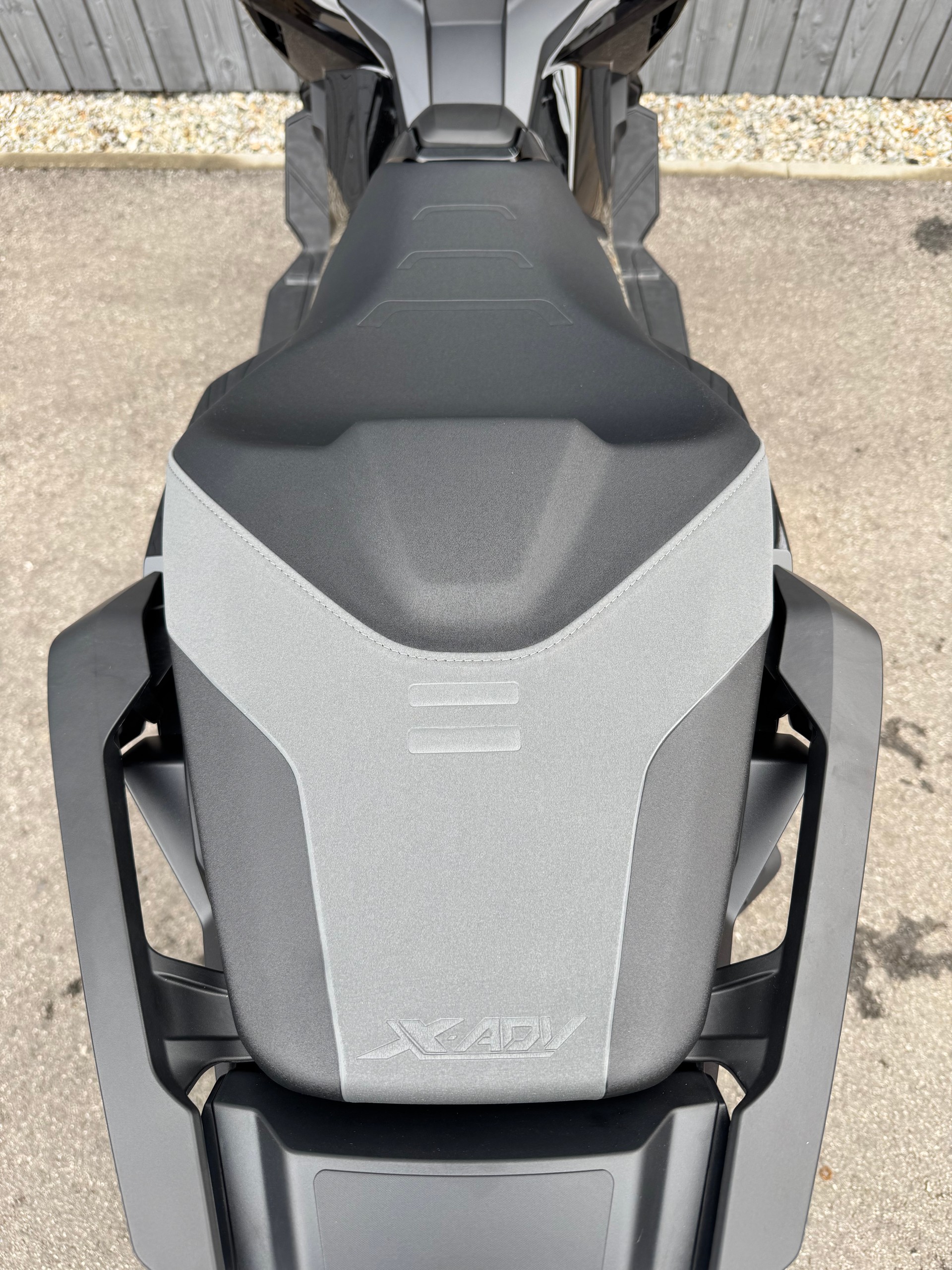 HONDA X-ADV 750-showroom-element-3