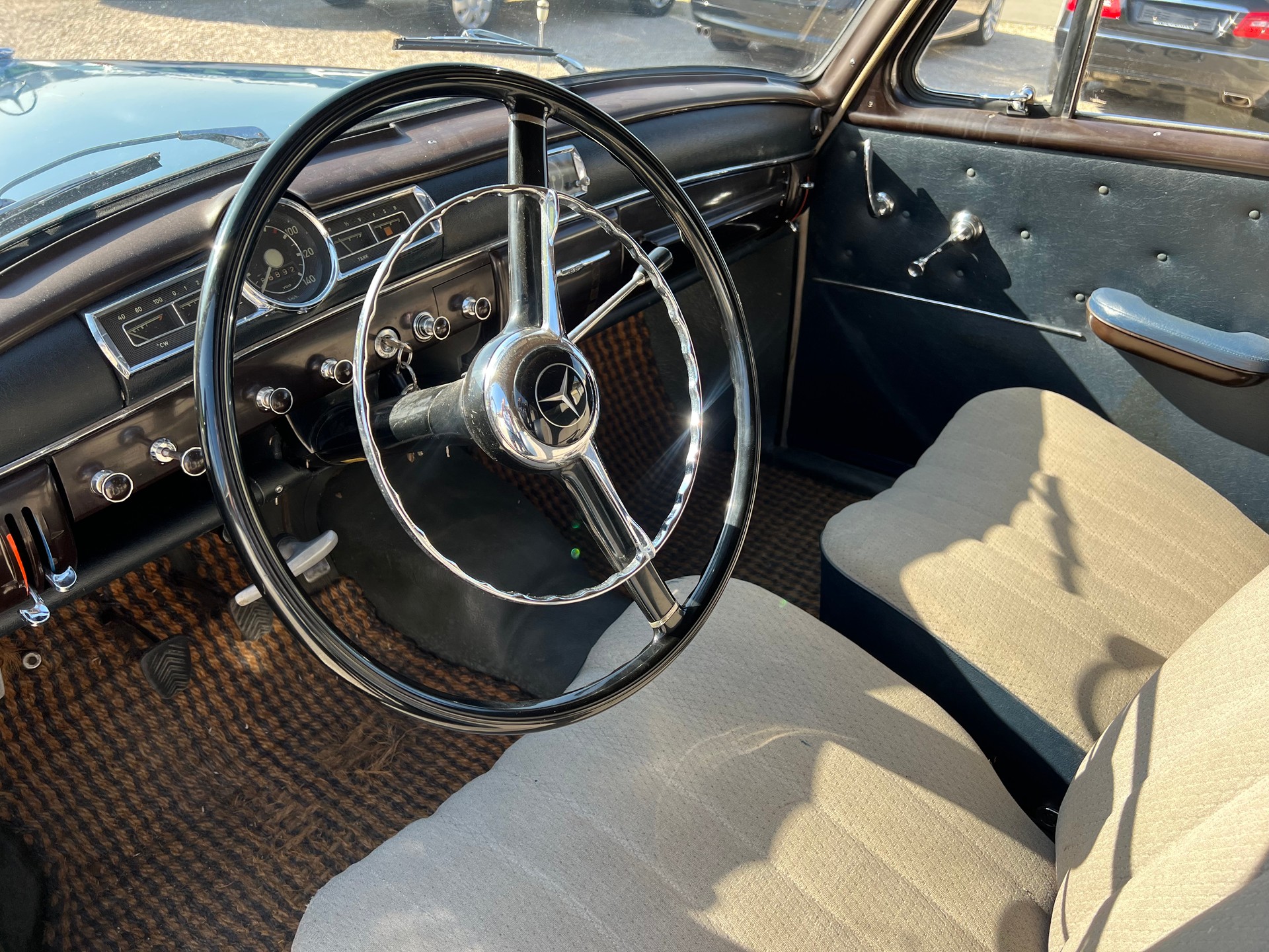 MERCEDES-BENZ Ponton-image-4
