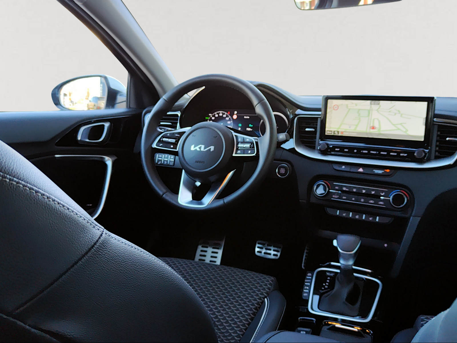 KIA Ceed Sportswagon 1.6 GDi Plug-in Hybrid Style DCT-image-6