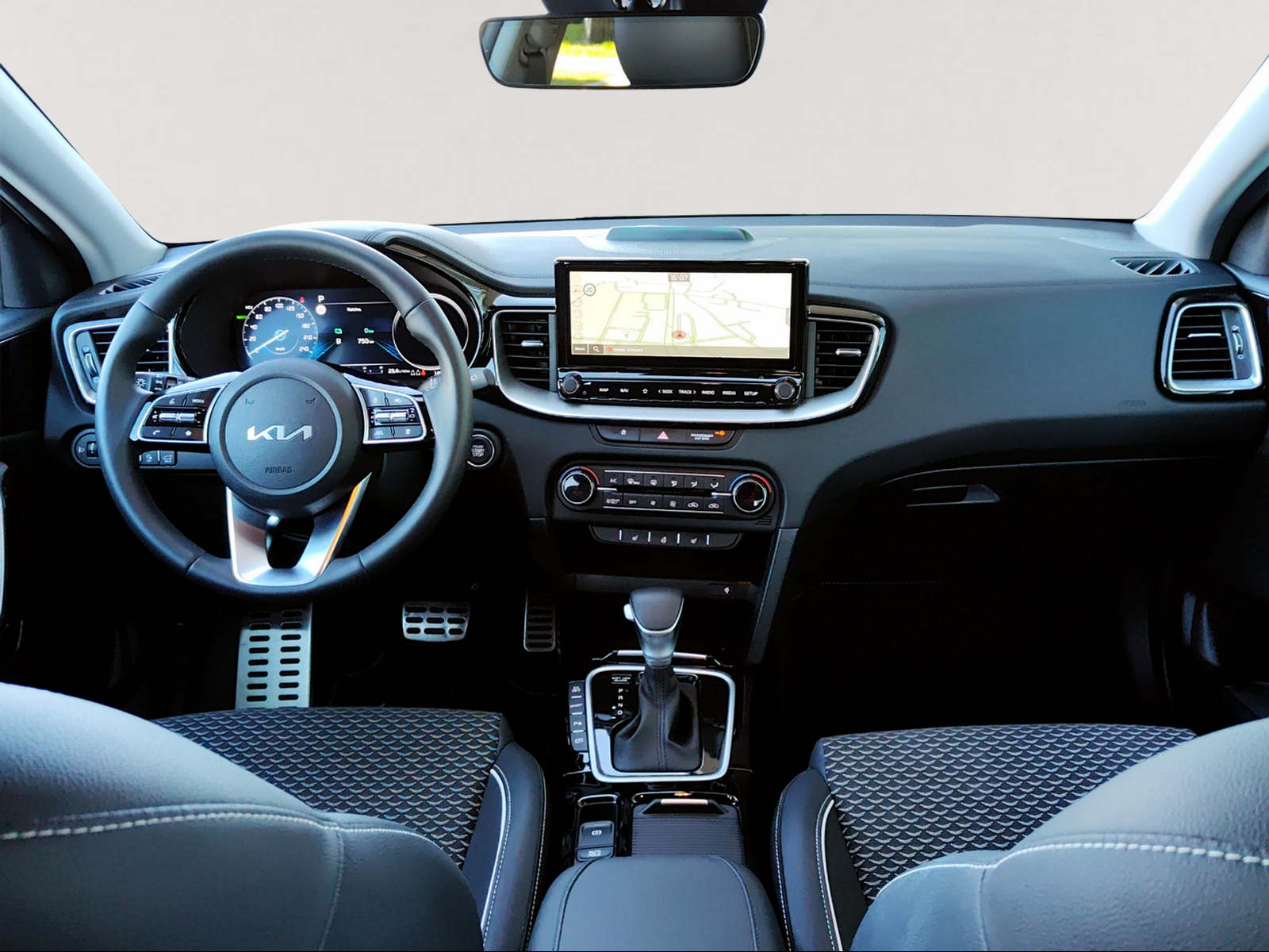 KIA Ceed Sportswagon 1.6 GDi Plug-in Hybrid Style DCT-image-5