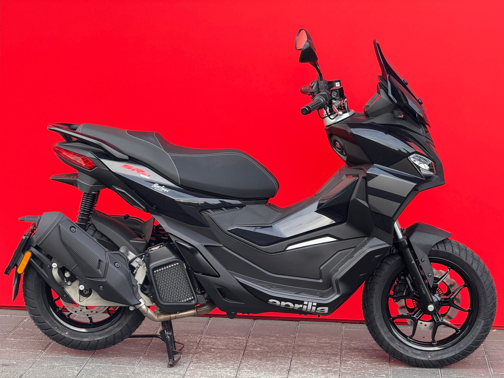 APRILIA SR 125 GT ABS-image-13
