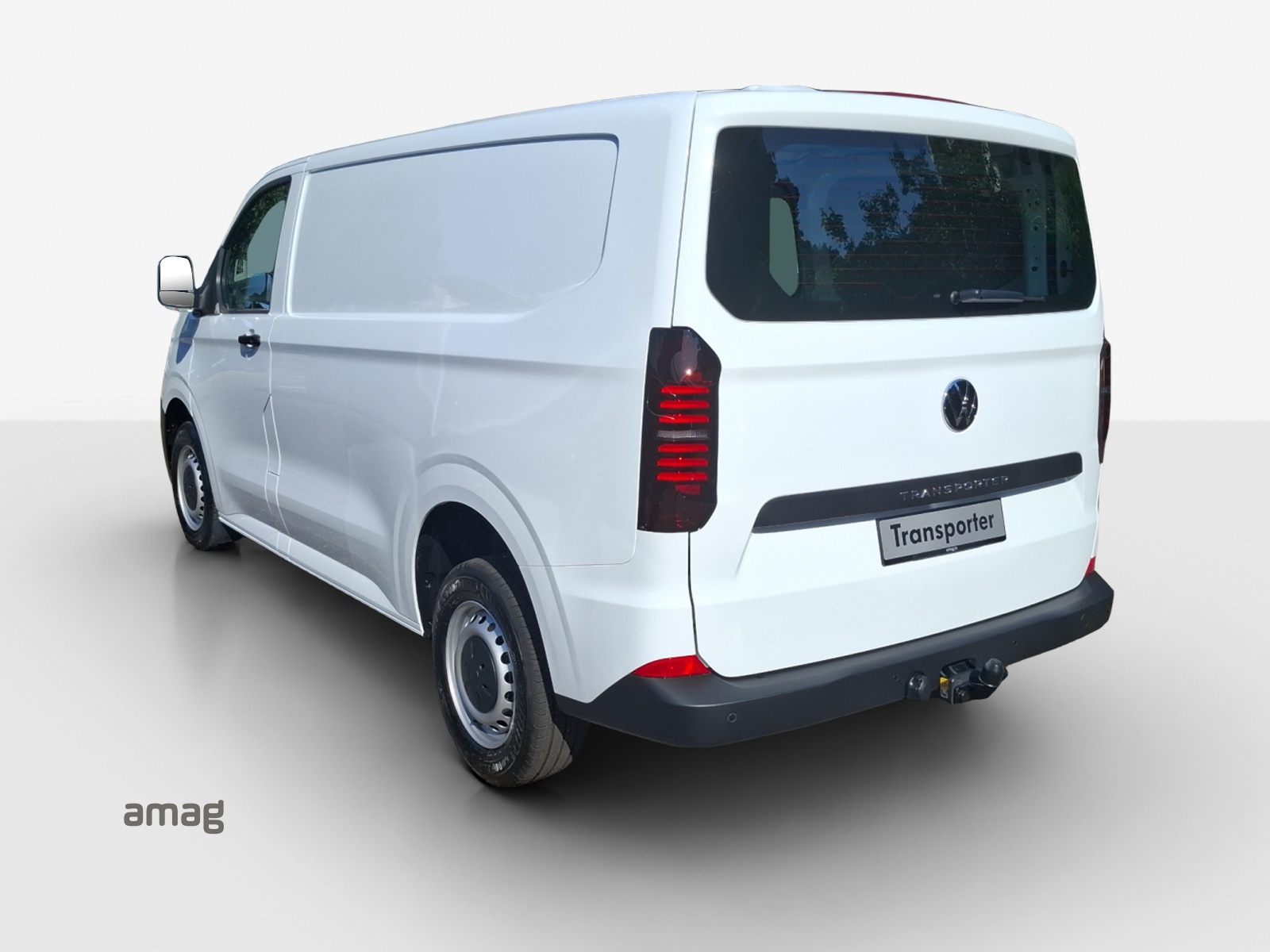 VW Transporter 2.0 TDI-image-2