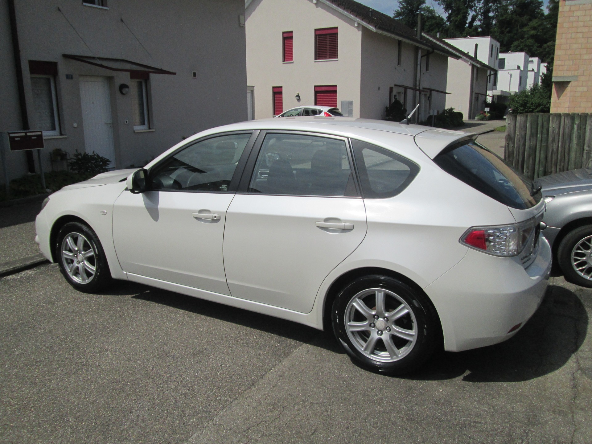 SUBARU Impreza 2.0D Swiss-image-2
