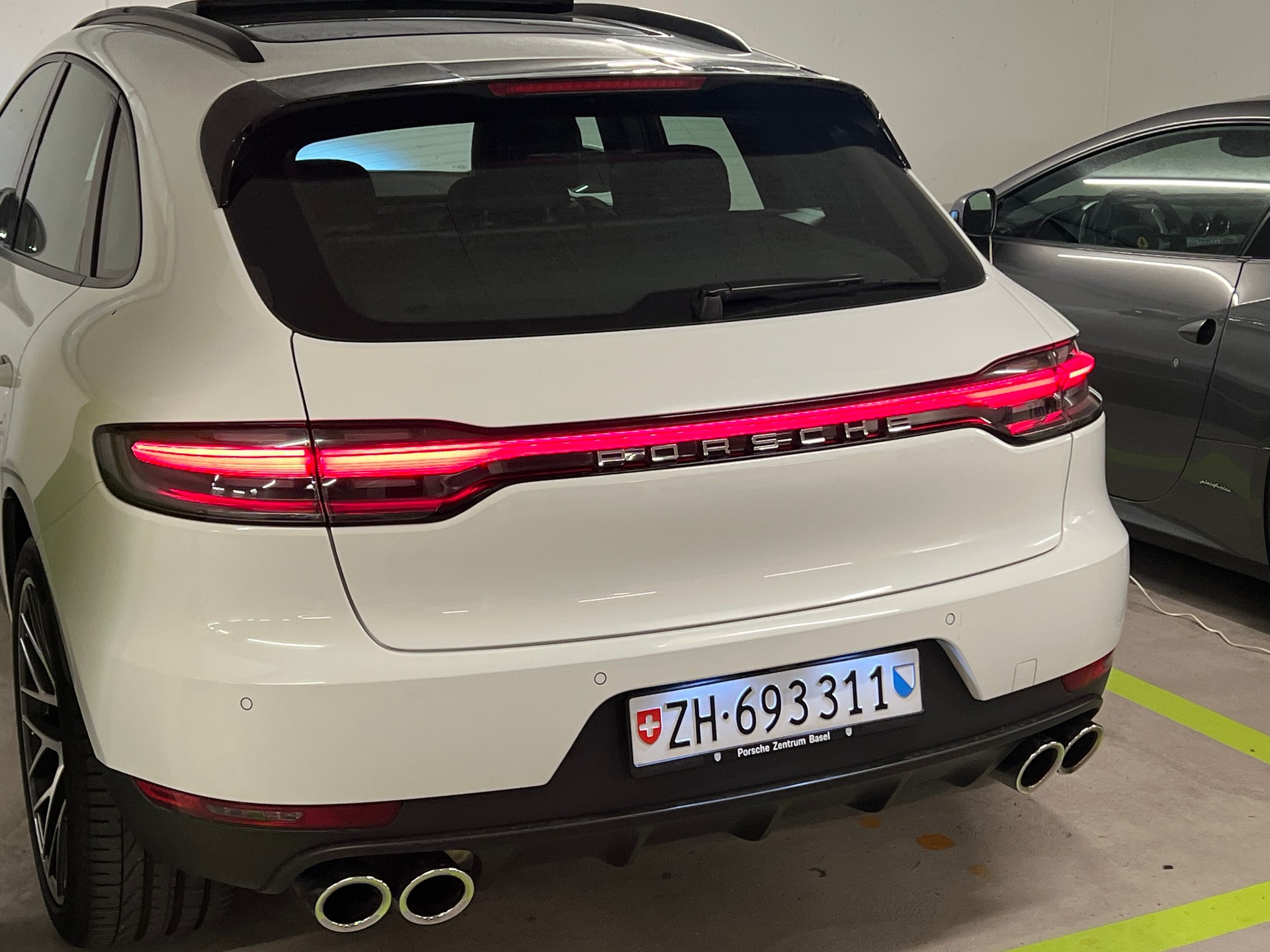 PORSCHE Macan PDK-image-14