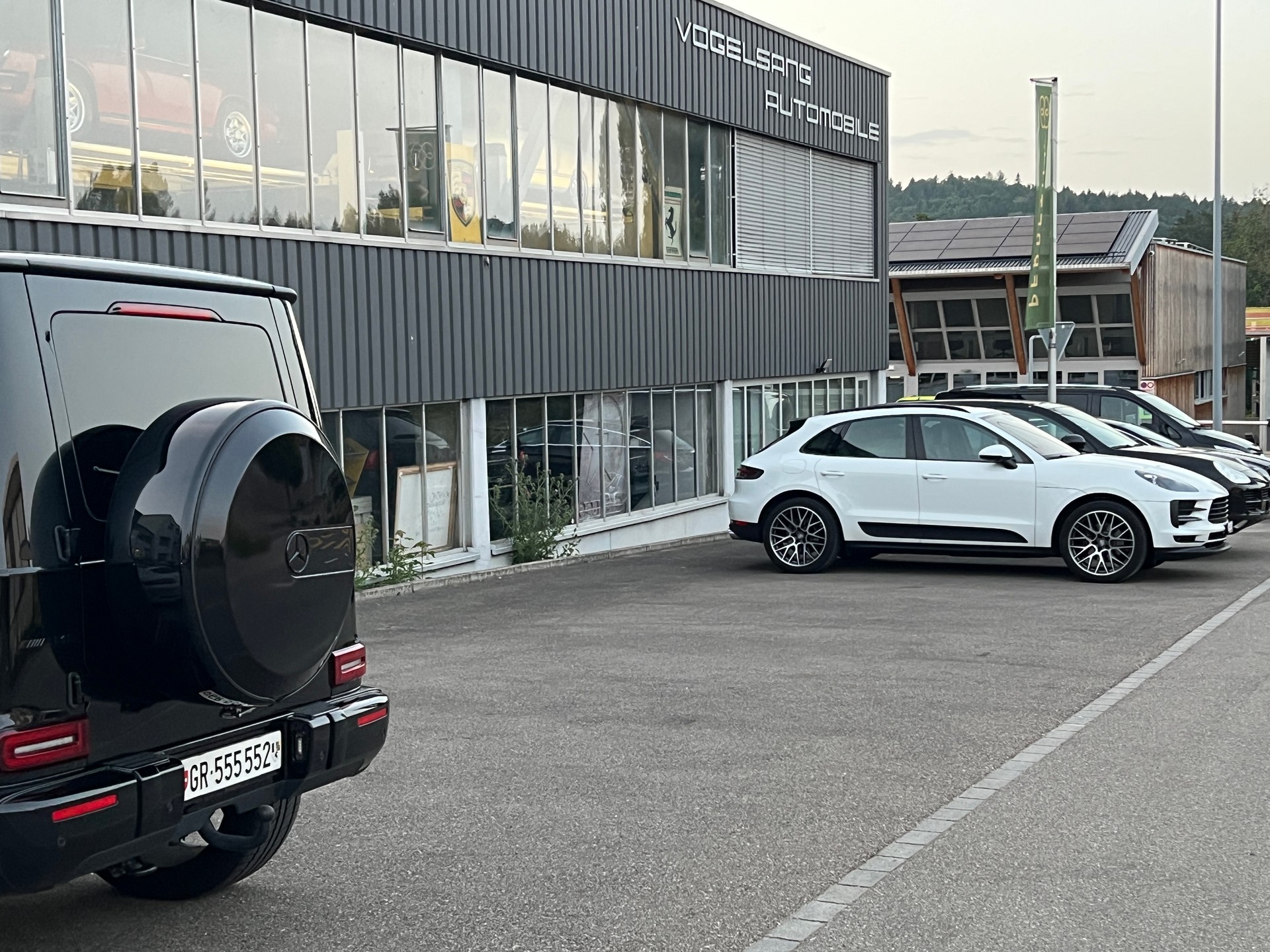 PORSCHE Macan PDK-image-6