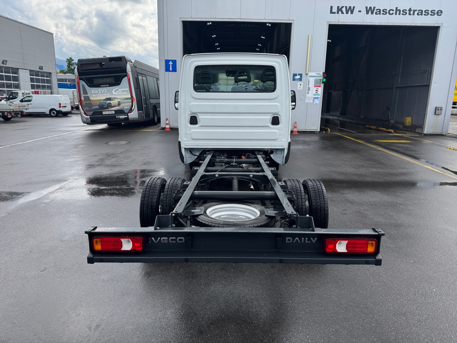 IVECO 35C16HA8-image-3