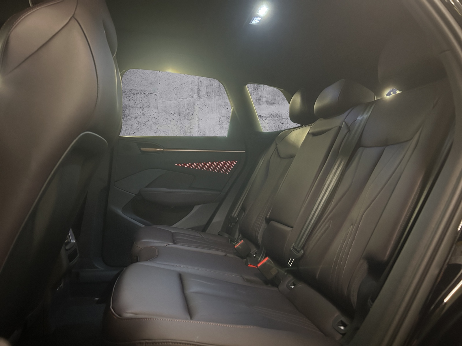 CUPRA Terramar 1.5 eHybrid DSG VZ-image-13