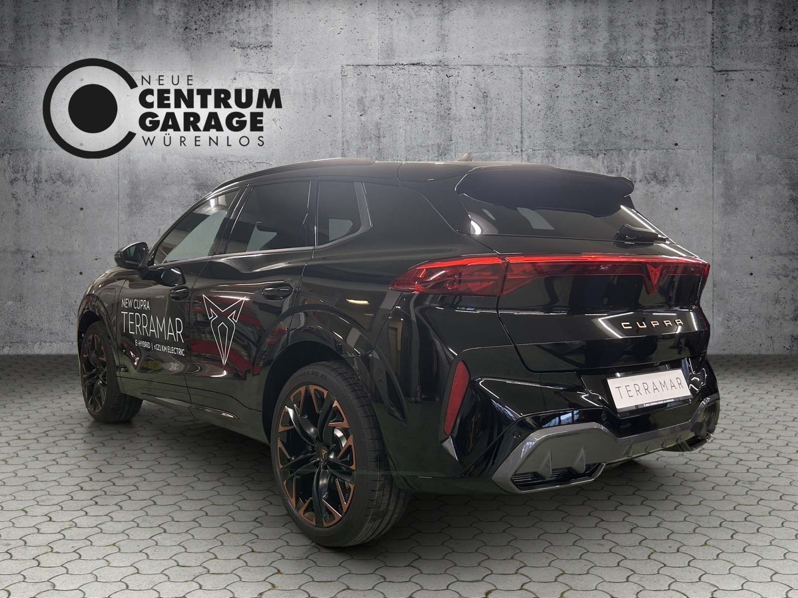 CUPRA Terramar 1.5 eHybrid DSG VZ-image-4