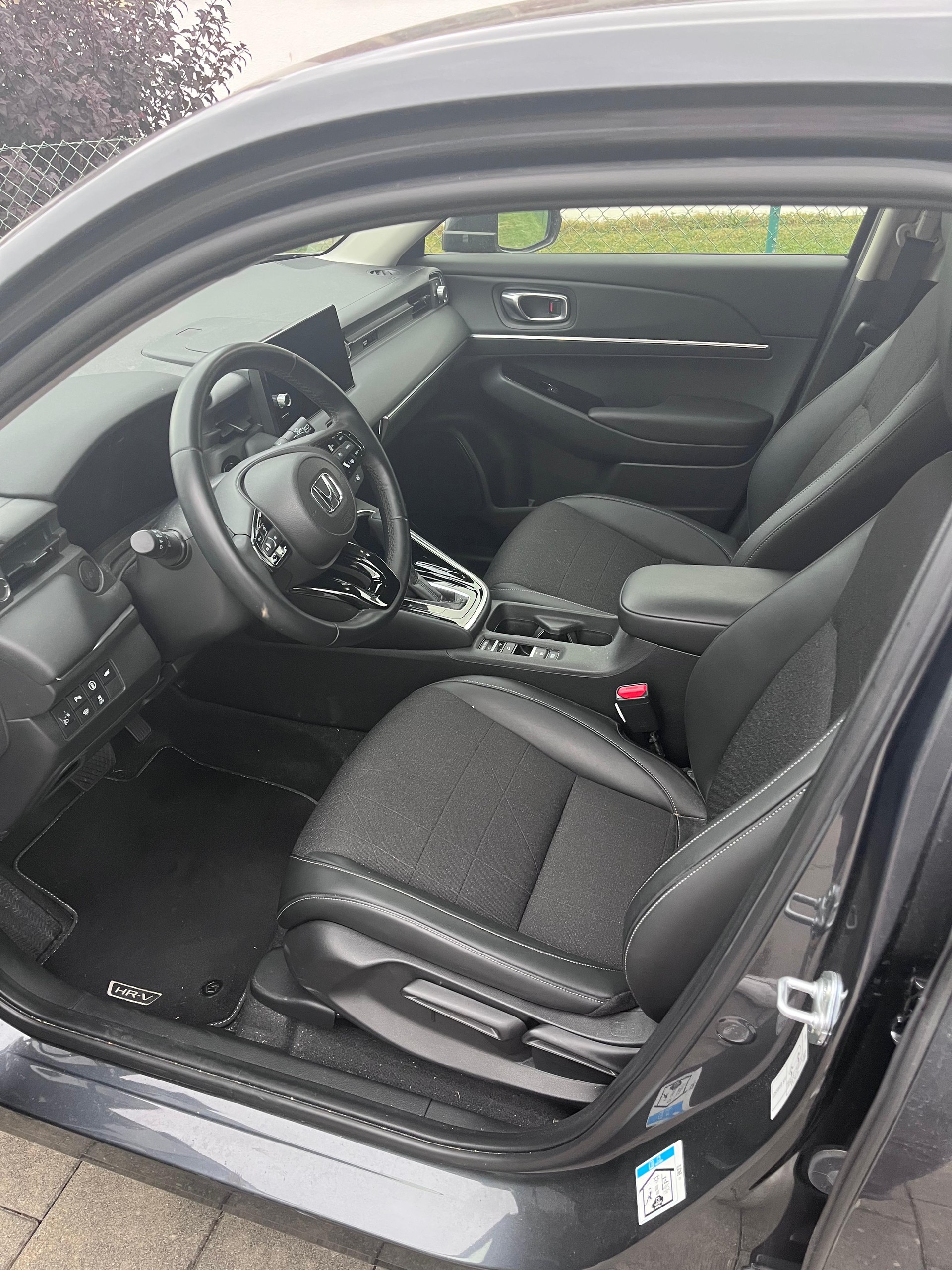 HONDA HR-V 1.5i-MMD Advance CVT-image-4
