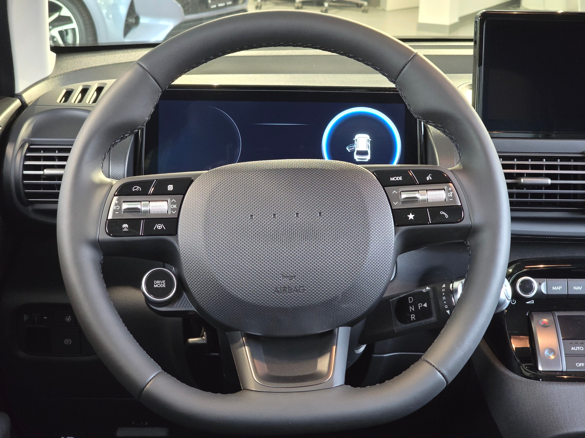 HYUNDAI Inster 49kWh Amplia-image-4