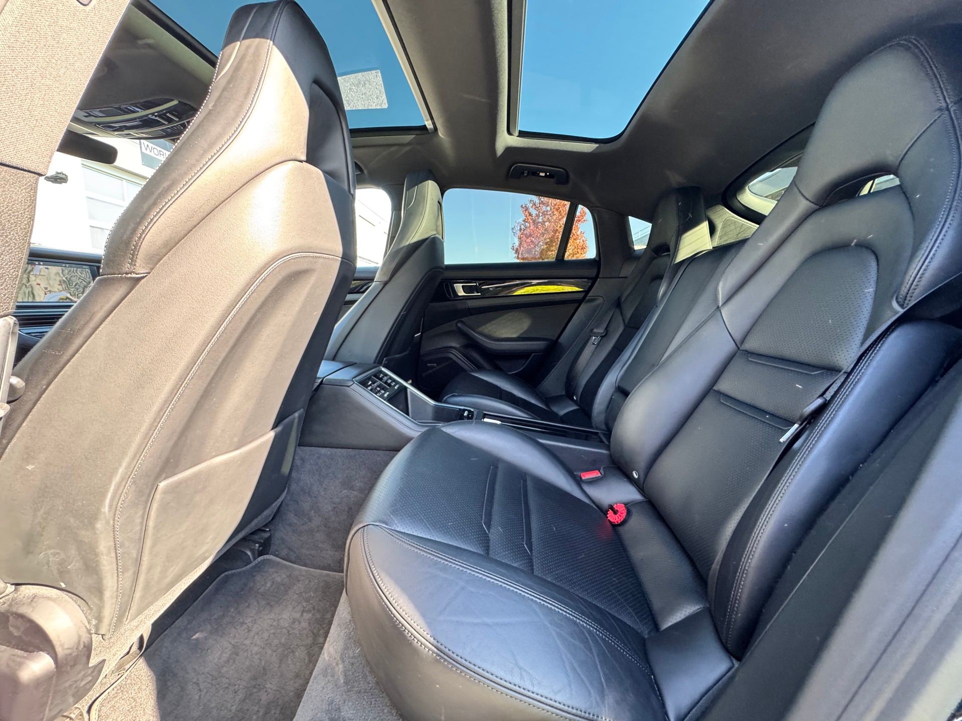 PORSCHE Panamera 4 Executive PDK-image-12