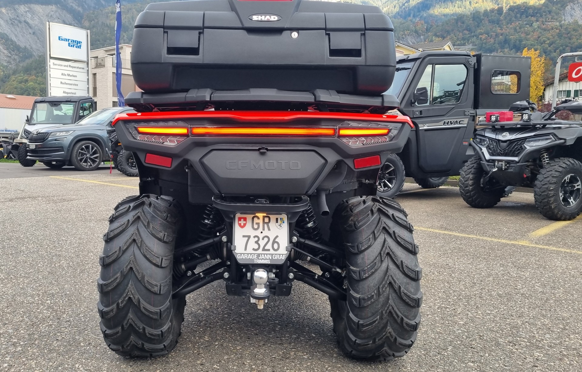 CF MOTO Vorführmodell ab MFK mit L7e Kleinmotorfahrzeug-showroom-element-3