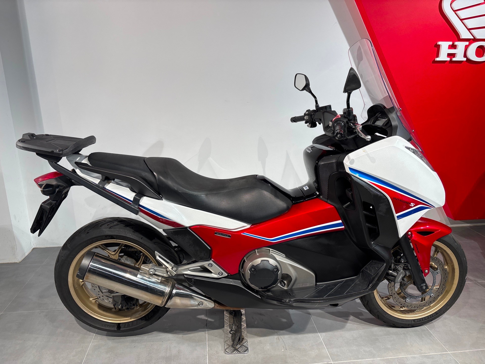 HONDA NC 750 D Integra Sporty ABS-showroom-element-3
