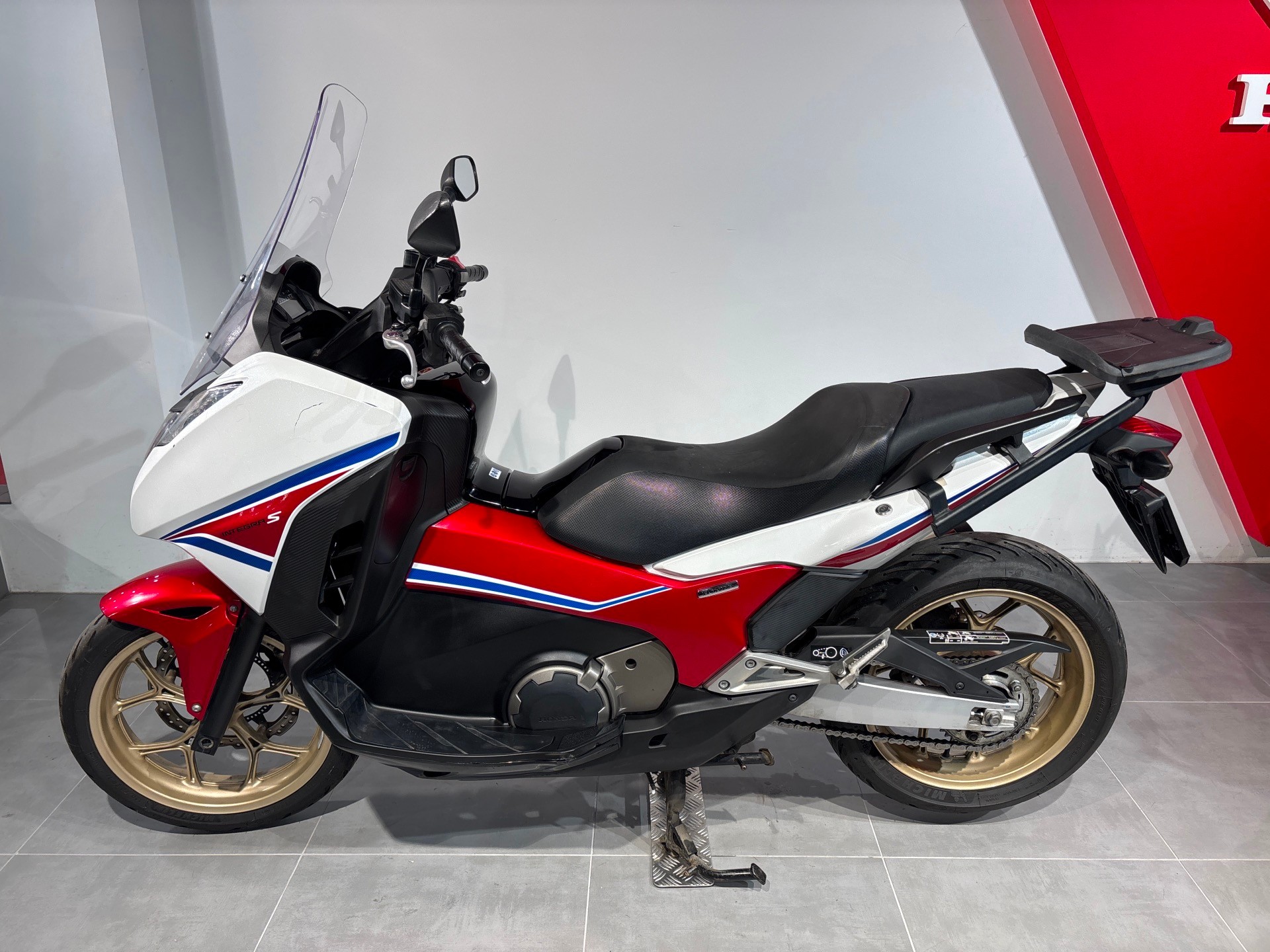 HONDA NC 750 D Integra Sporty ABS-image-4