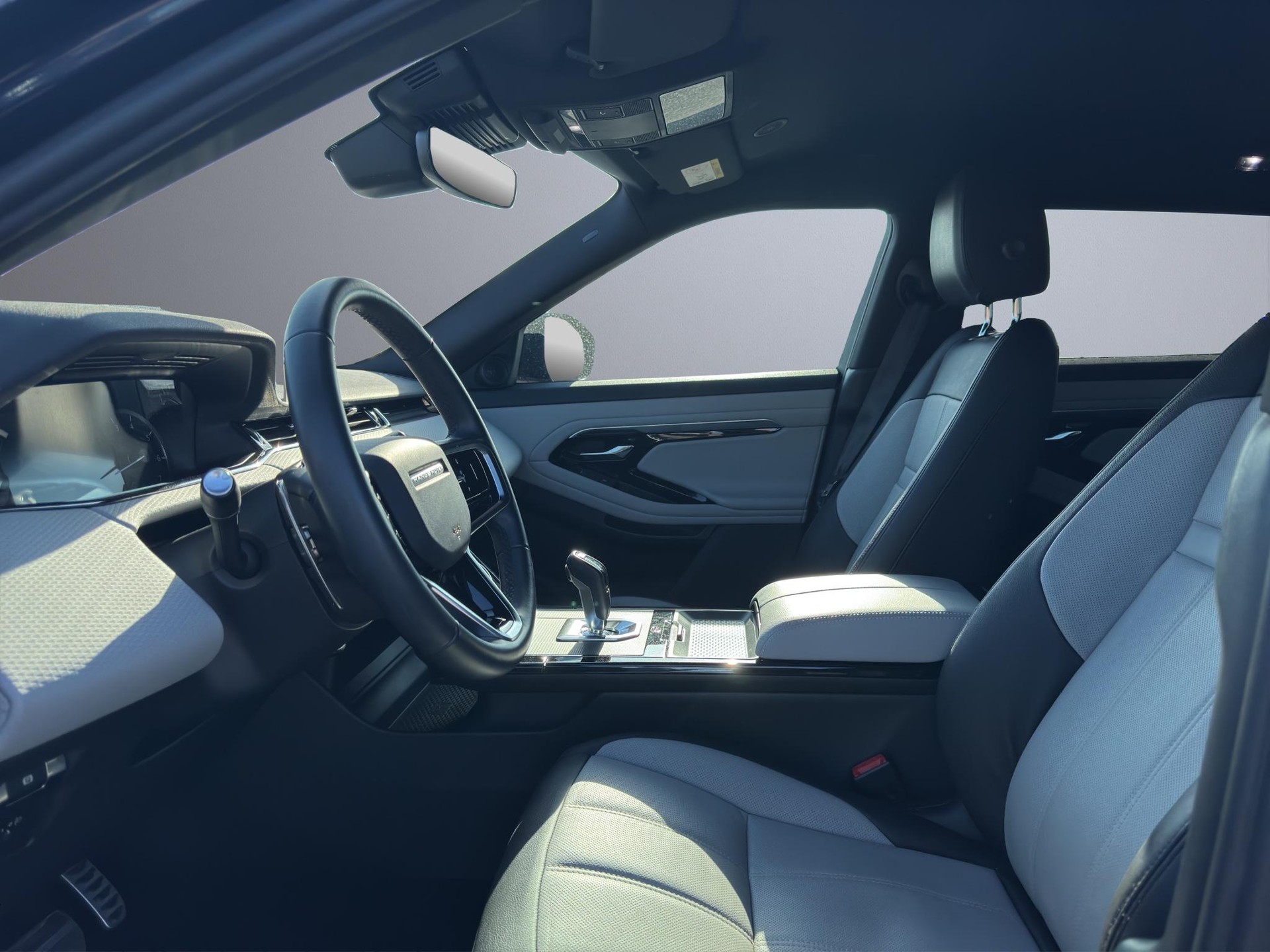 LAND ROVER Range Rover Evoque 2.0 T R-Dynamic S-image-11