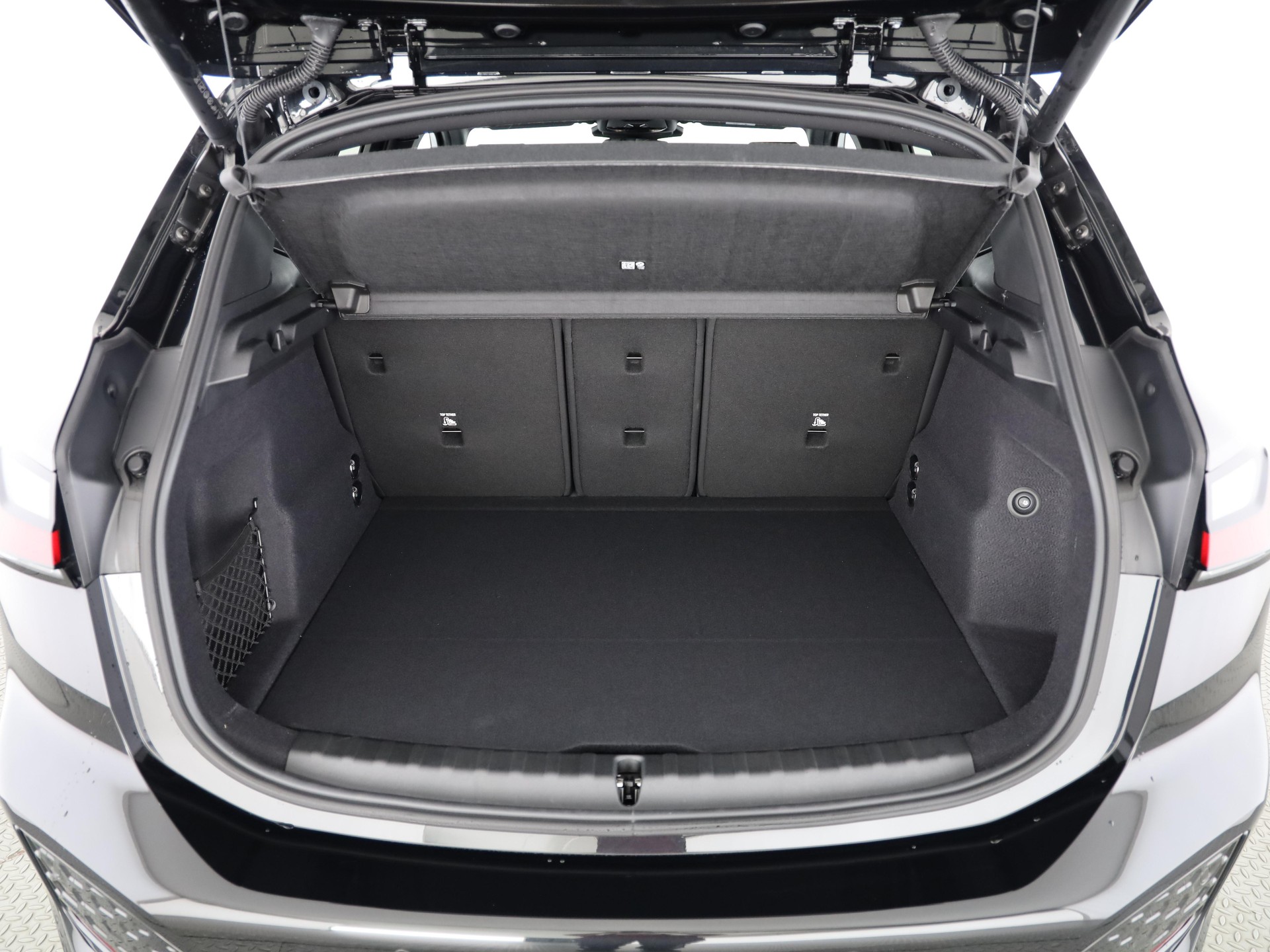 BMW 223d xDrive SDKG Active Tourer-image-6