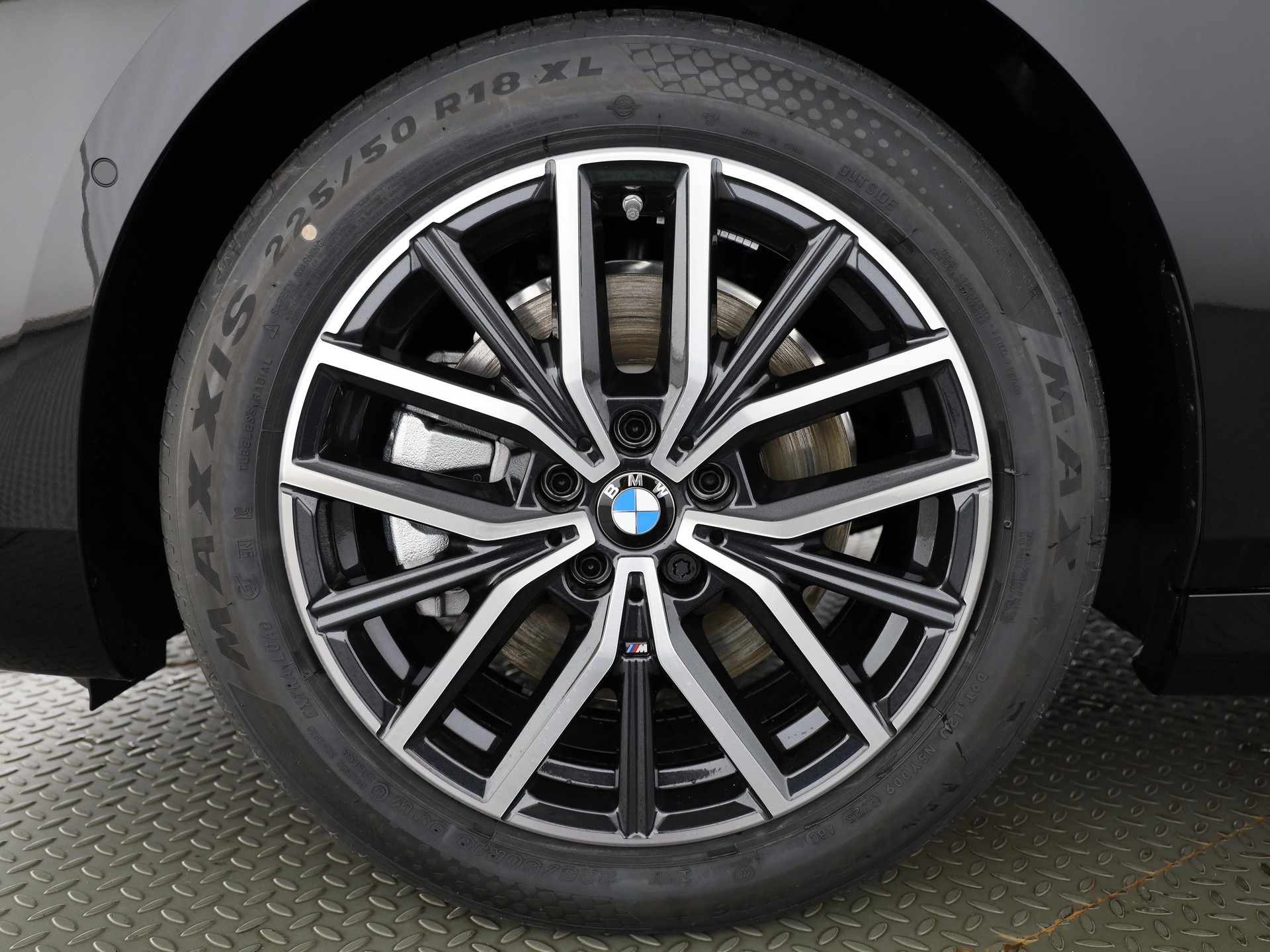 BMW 223d xDrive SDKG Active Tourer-image-20