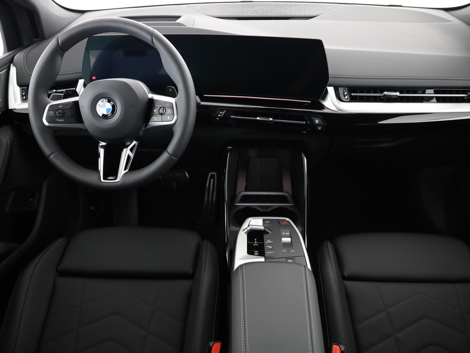 BMW 223d xDrive SDKG Active Tourer-image-16