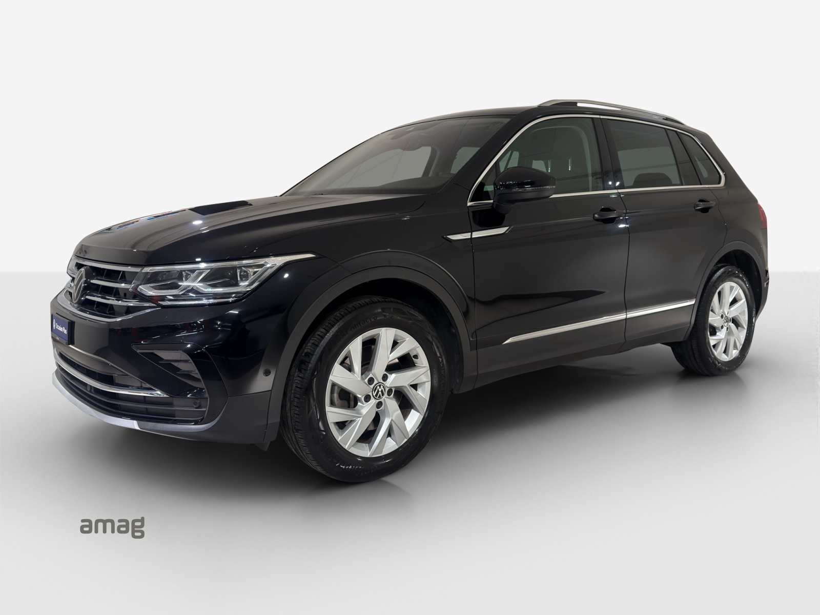 VW Tiguan 2.0 TDI SCR Elegance 4Motion DSG-image-0