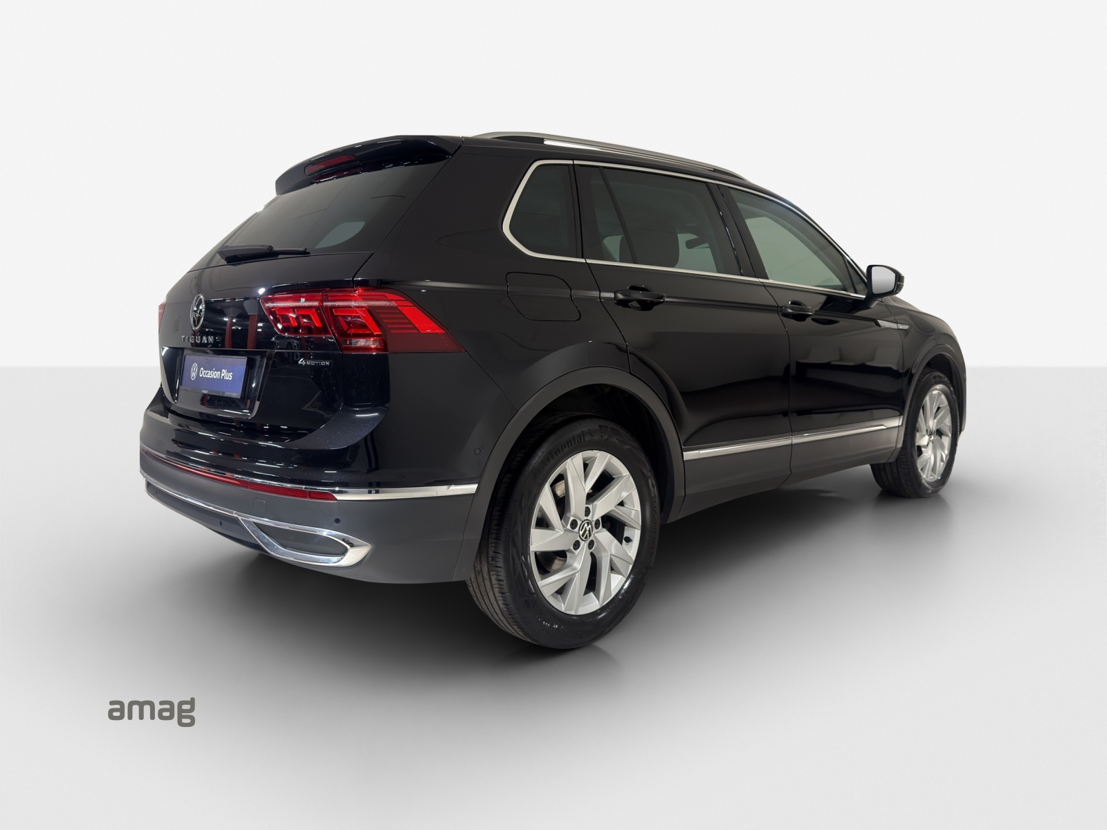 VW Tiguan 2.0 TDI SCR Elegance 4Motion DSG-image-4