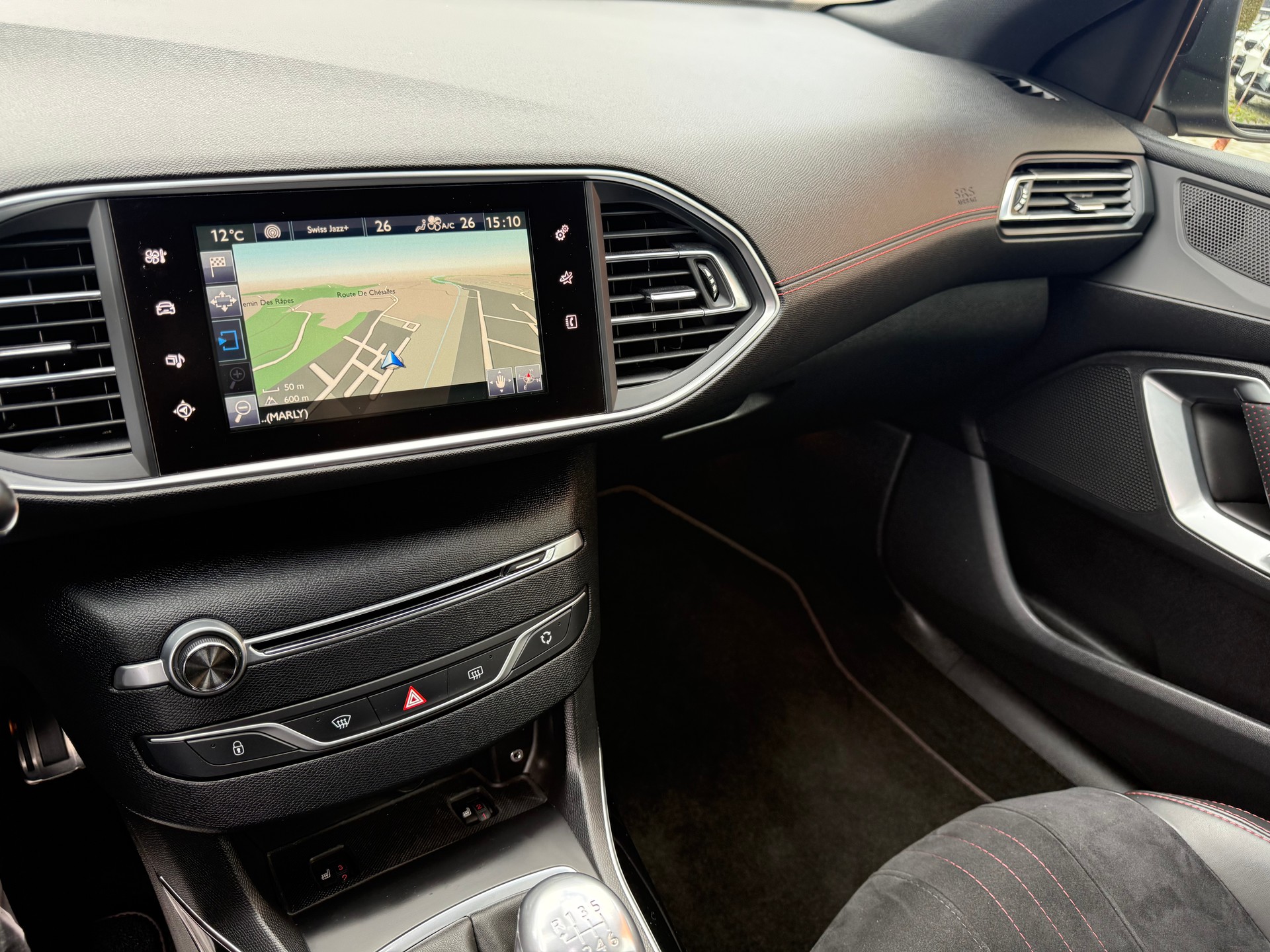 PEUGEOT 308 1.6 e-THP GT-image-6