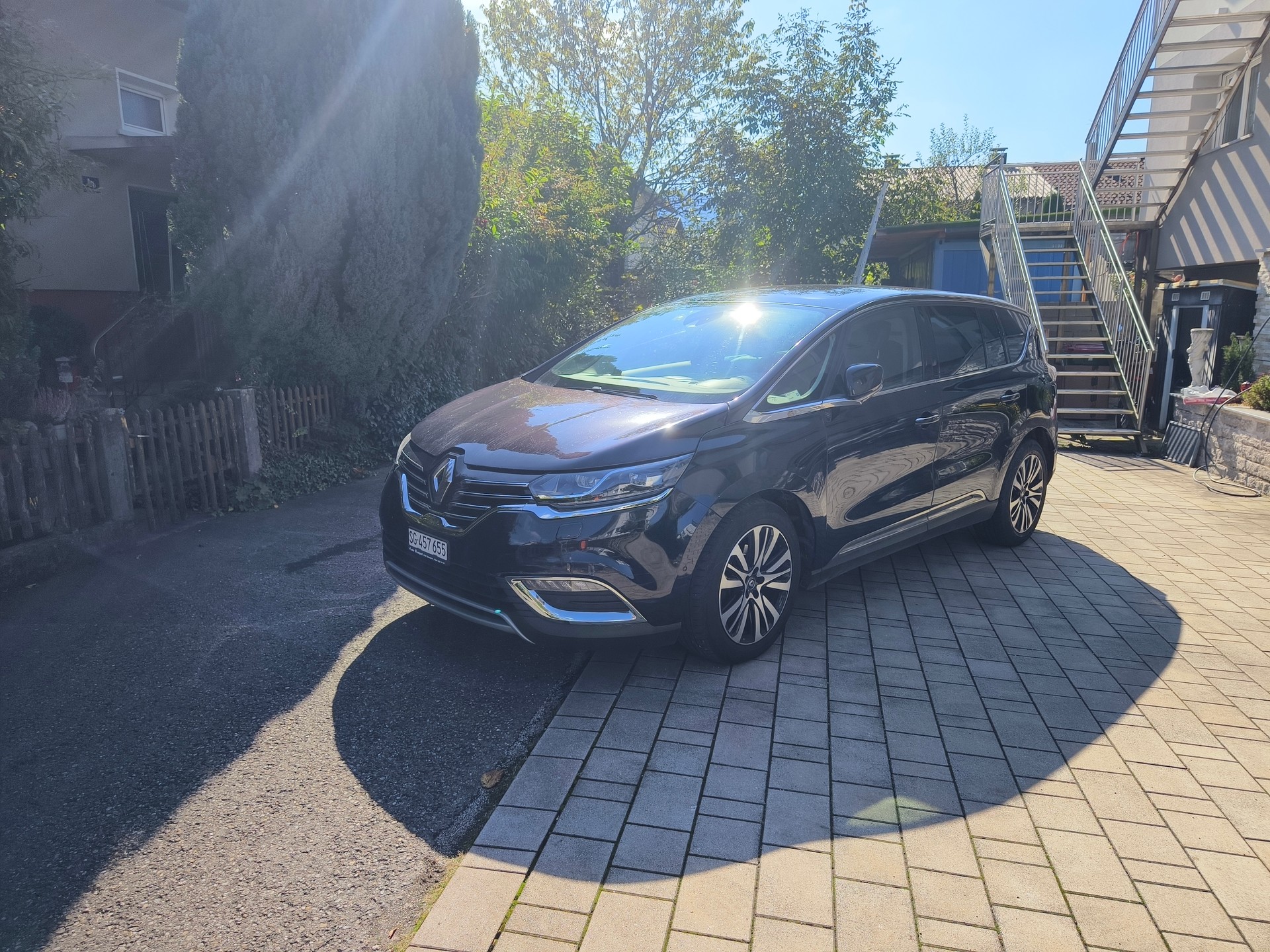 RENAULT Espace 1.6 dCi Initiale Paris EDC frisch ab MFK-image-1