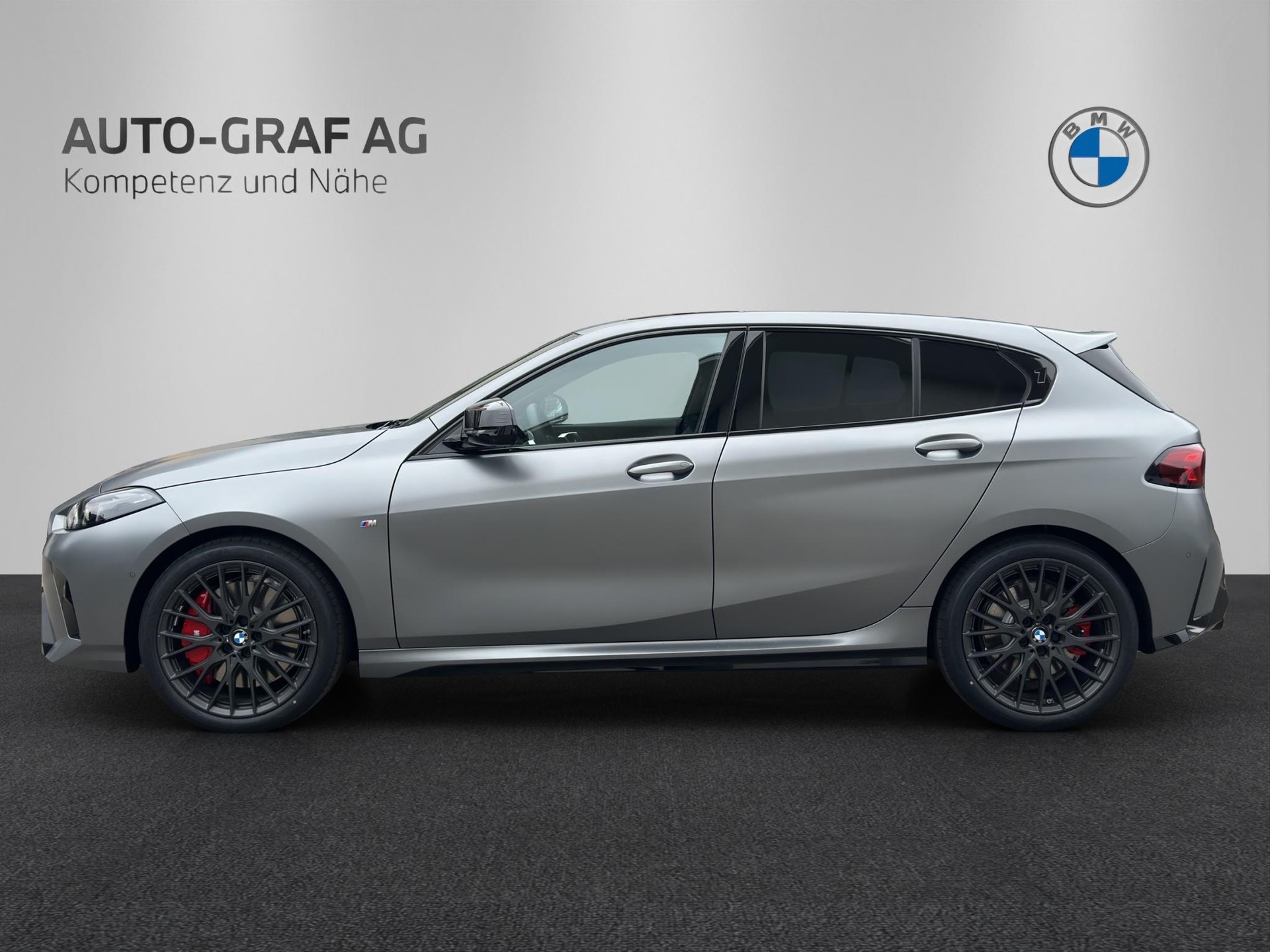 BMW M135i xDrive M Sport Pro-image-1