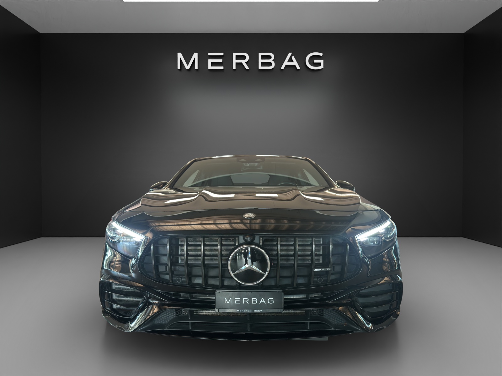 MERCEDES-BENZ A AMG 45 S 4Matic 8G-DCT-image-1