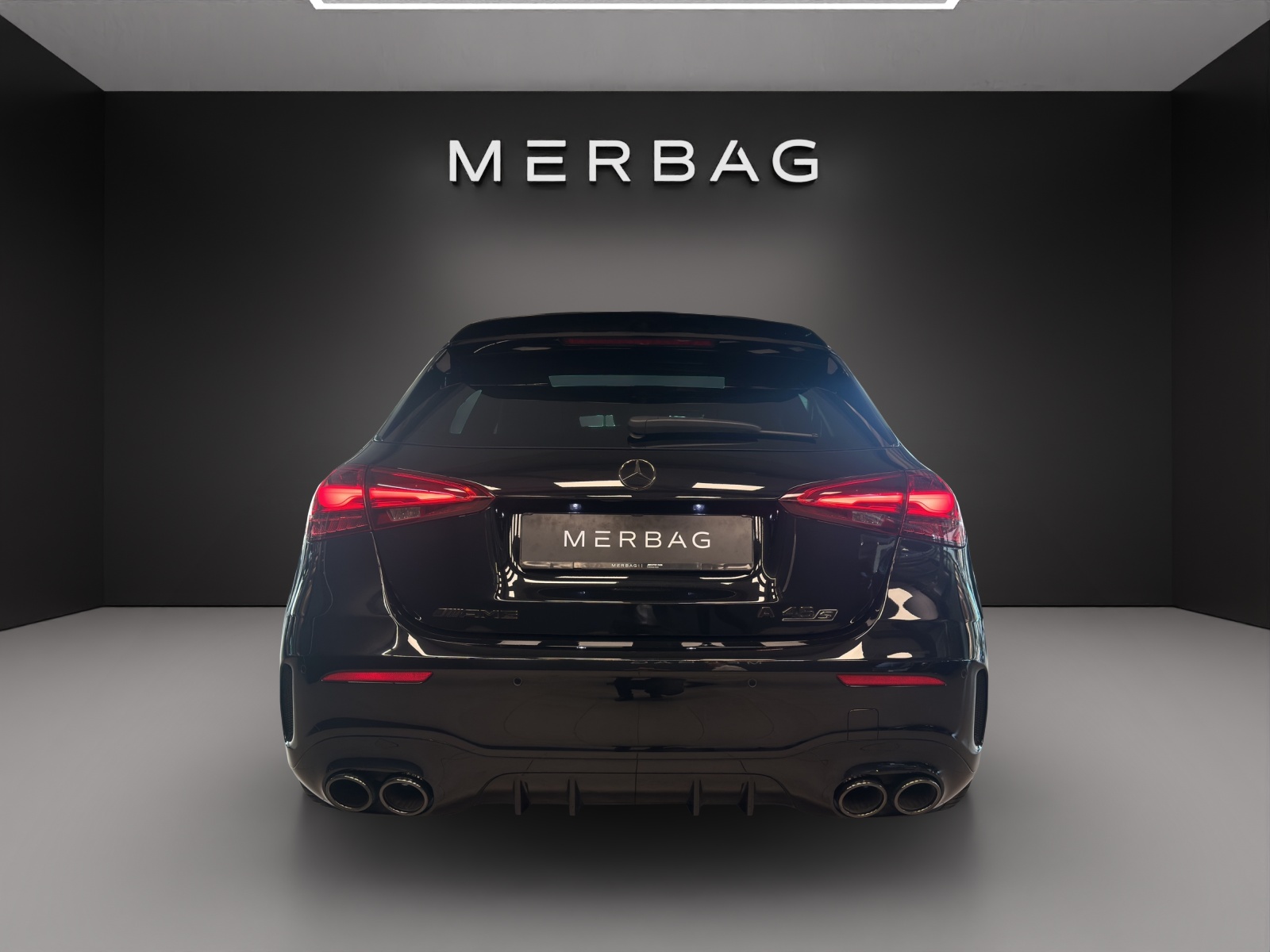MERCEDES-BENZ A AMG 45 S 4Matic 8G-DCT-image-4