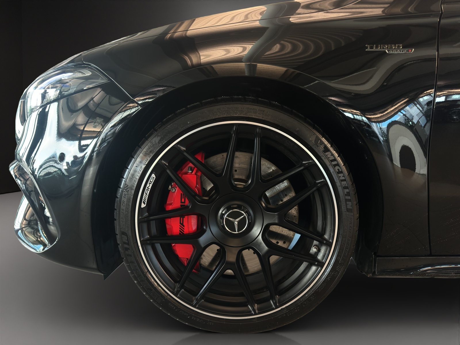MERCEDES-BENZ A AMG 45 S 4Matic 8G-DCT-image-7