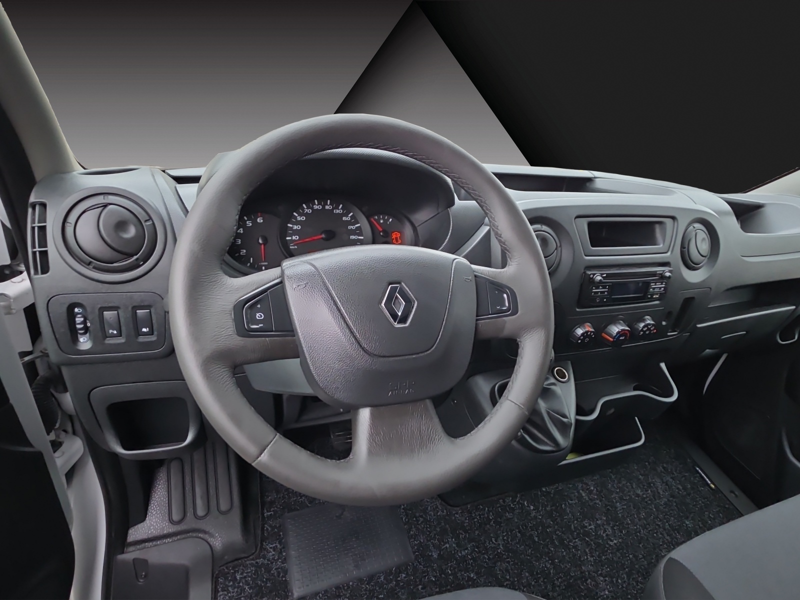 RENAULT Master T33 2.3dCi 130 L1H1-image-8