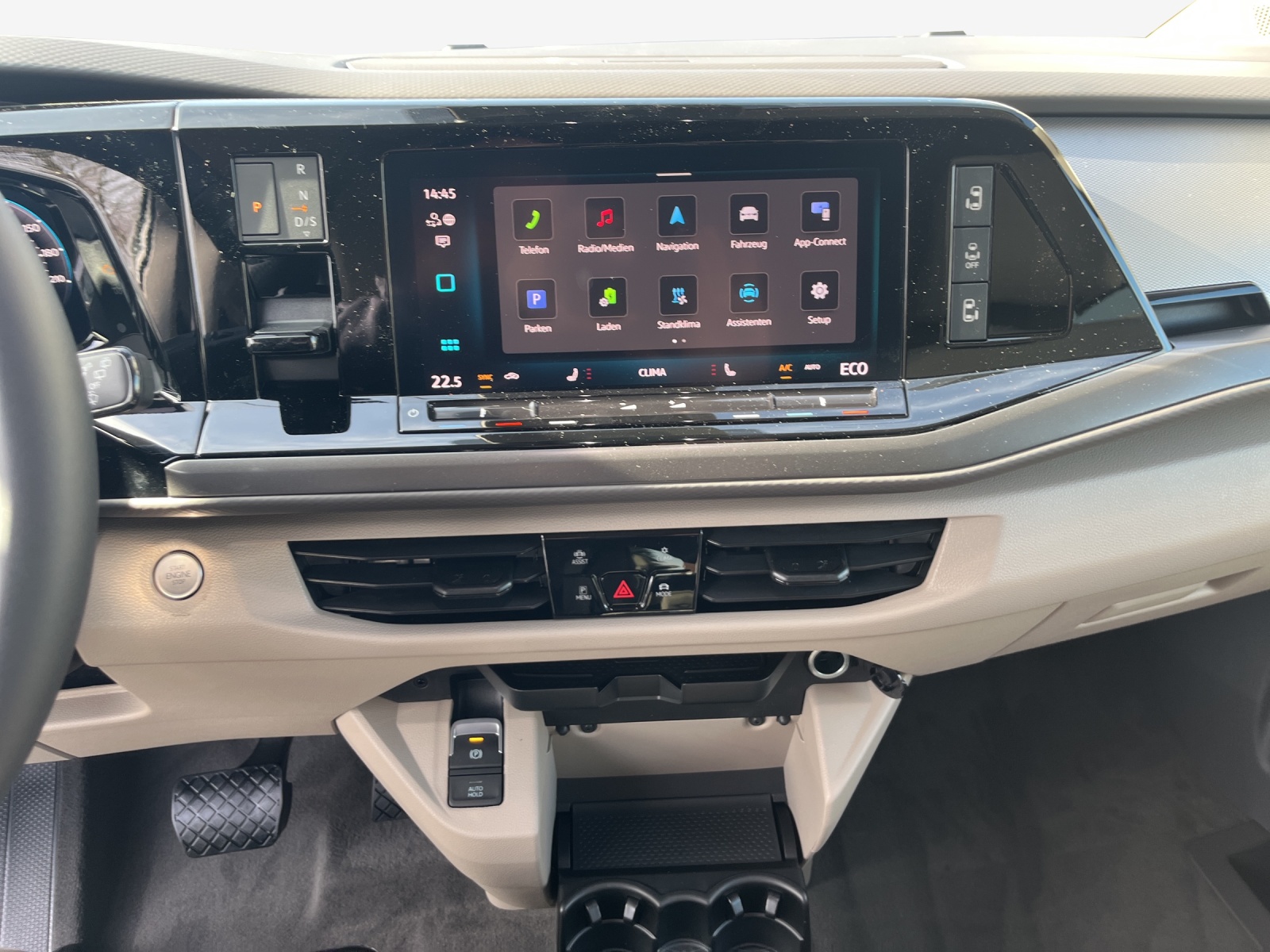 VW Multivan 1.5 eHybrid 4Motion DSG-image-10
