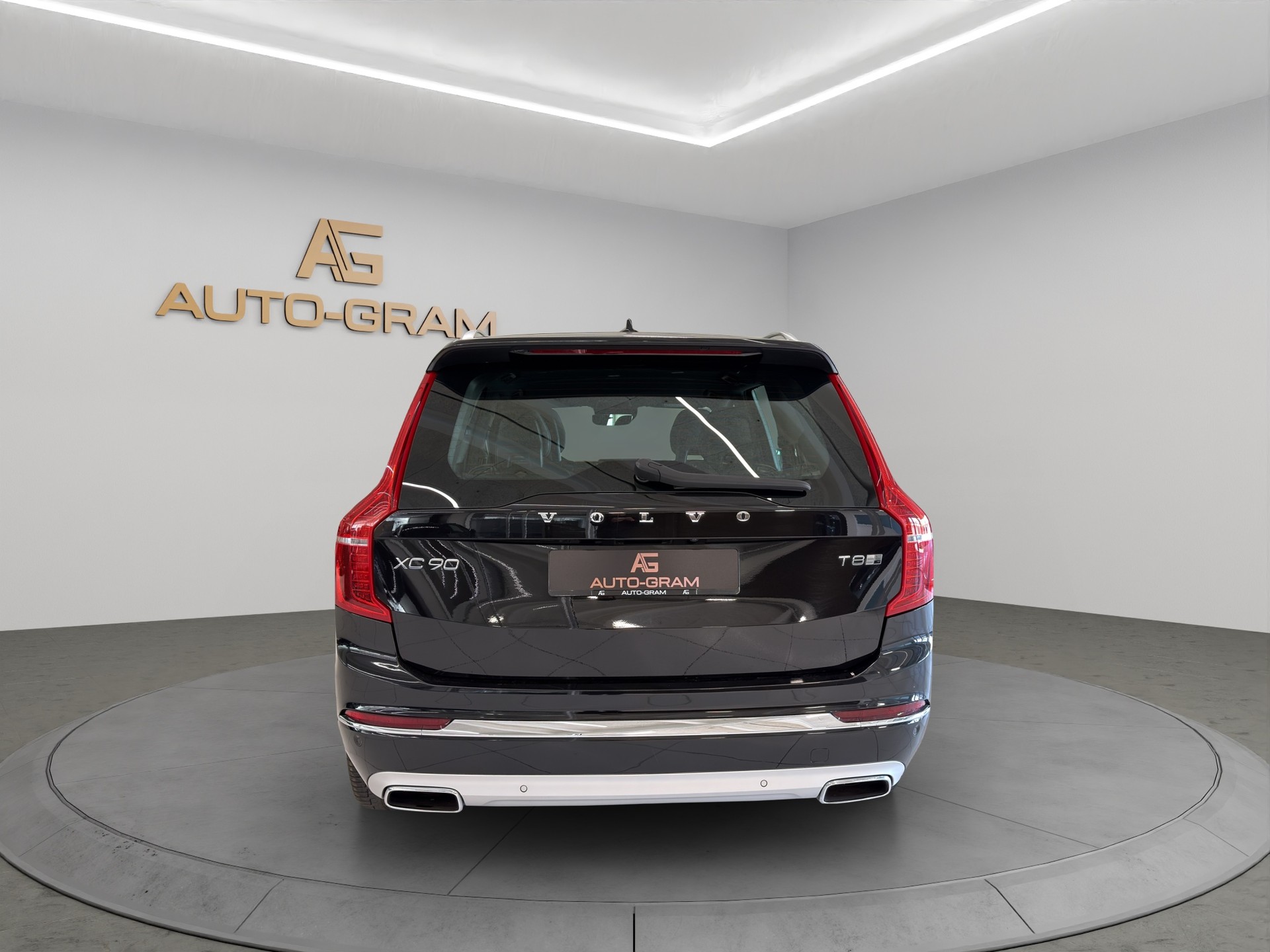 VOLVO XC90 T8 eAWD Inscription Geartronic 7-Sitzer-image-3