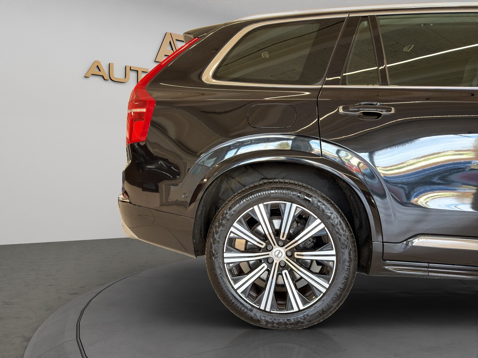 VOLVO XC90 T8 eAWD Inscription Geartronic 7-Sitzer-image-9