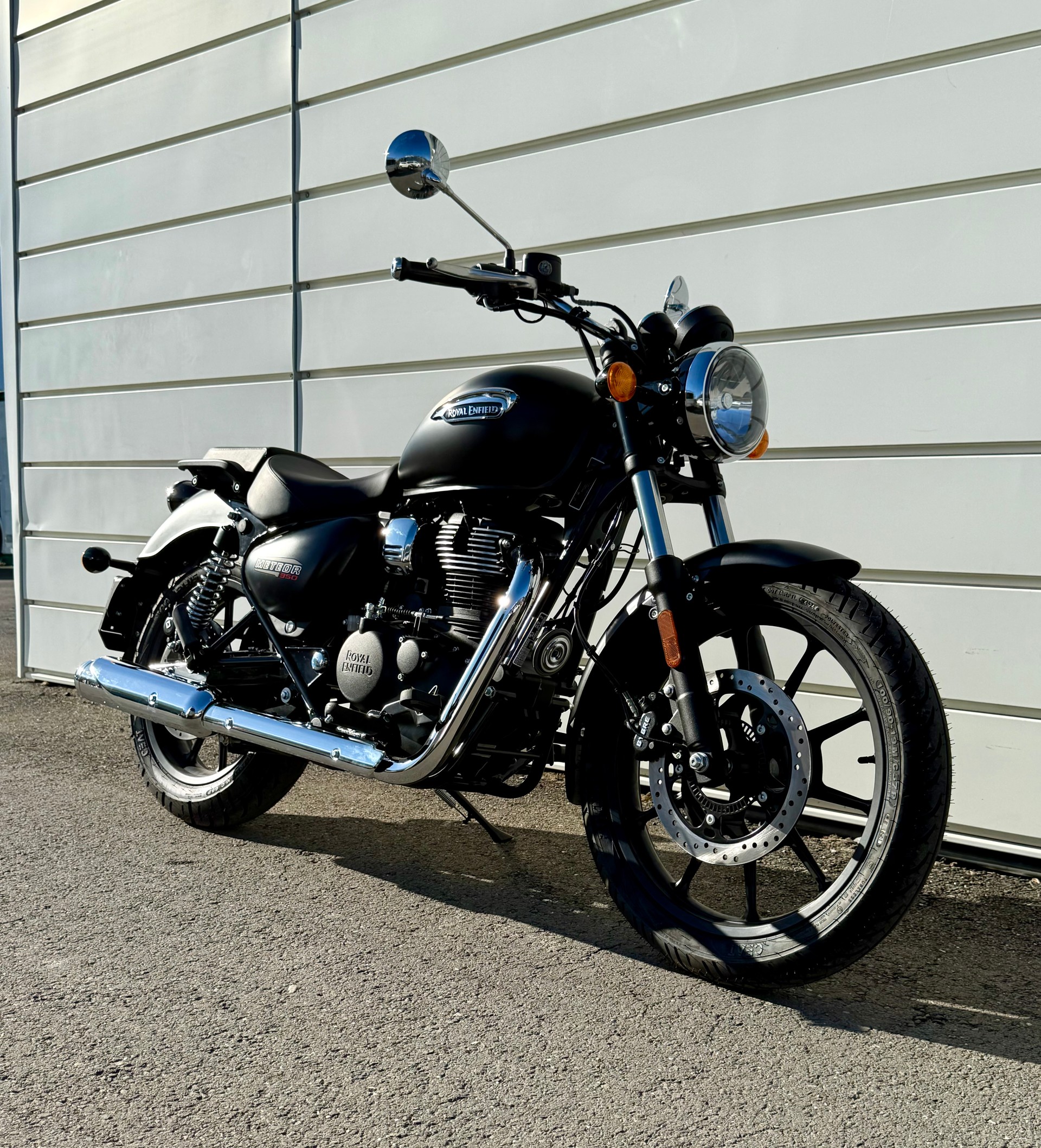 ROYAL ENFIELD METEOR 350