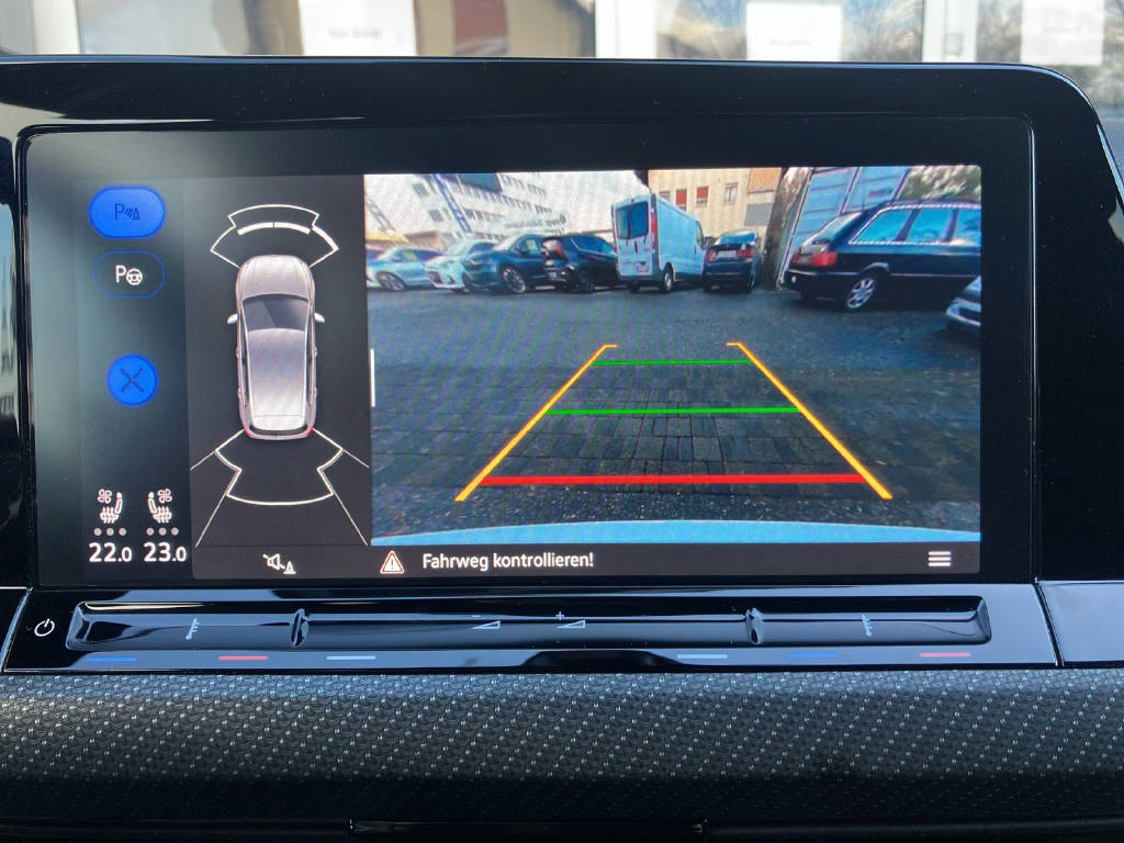 VW Golf VIII 2.0 TSI R DSG 4motion-image-18