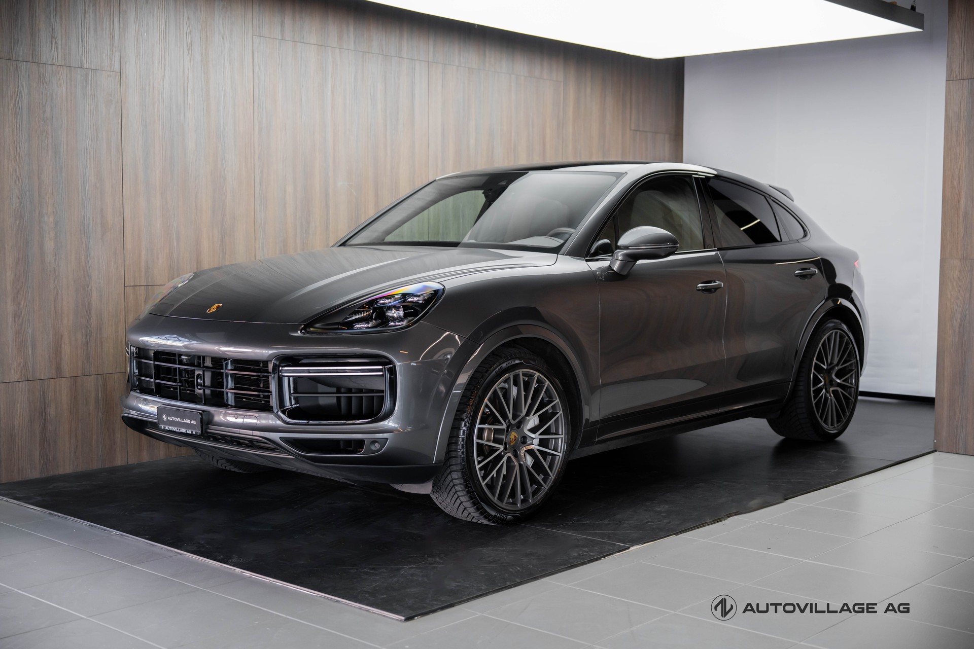 PORSCHE Cayenne Turbo Coupé | CH-Fz Approved 09.27