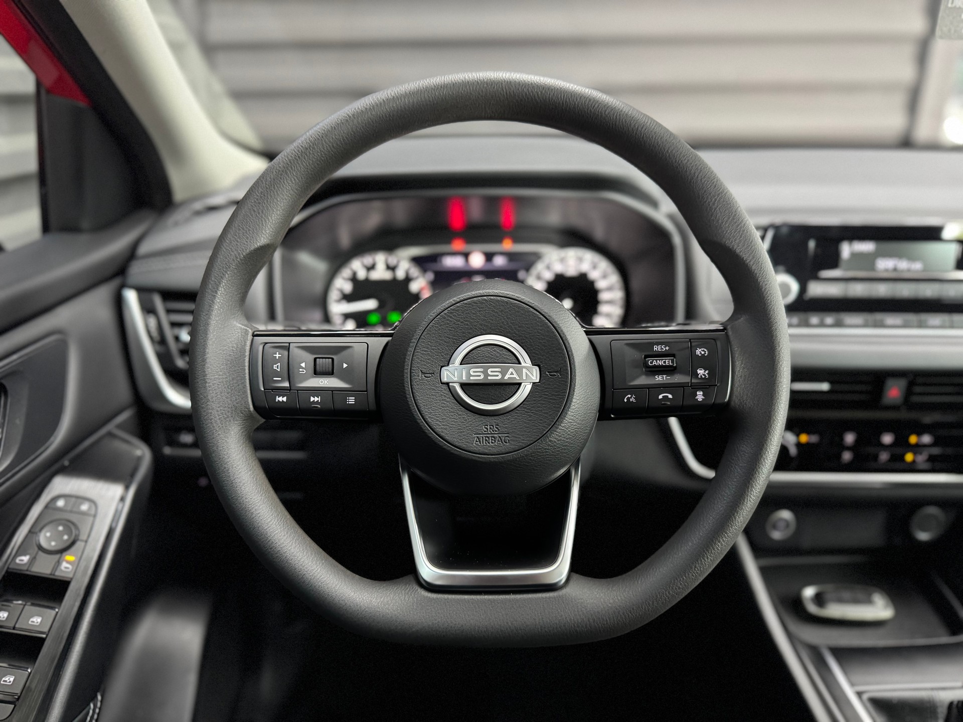NISSAN Qashqai 1.3 DIG-T MHEV Visia (CH)-image-14
