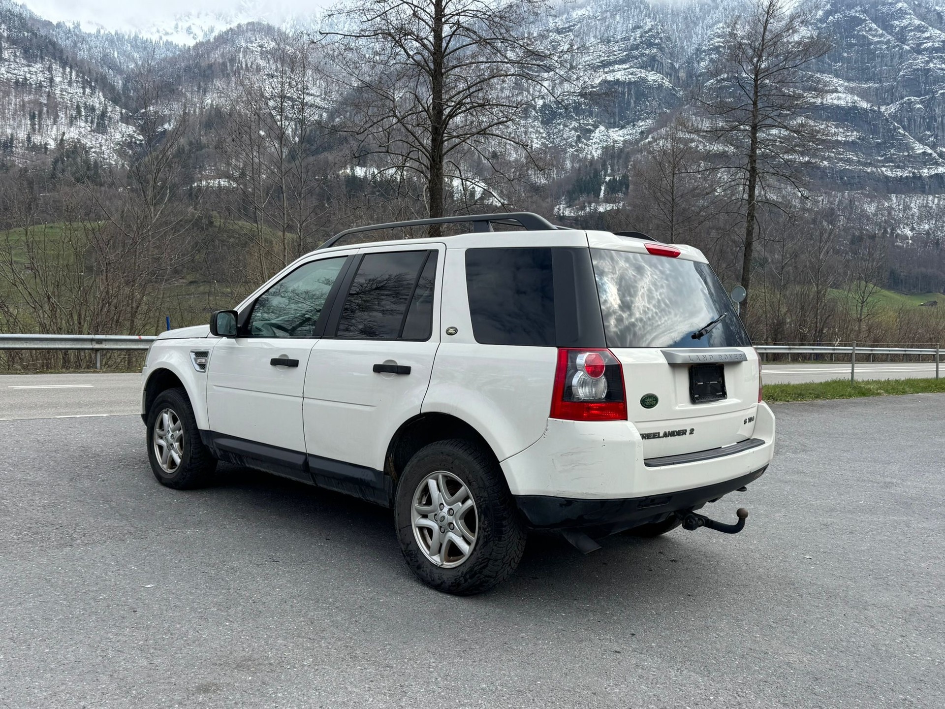 LAND ROVER Freelander 2.2 TD4 E-image-12
